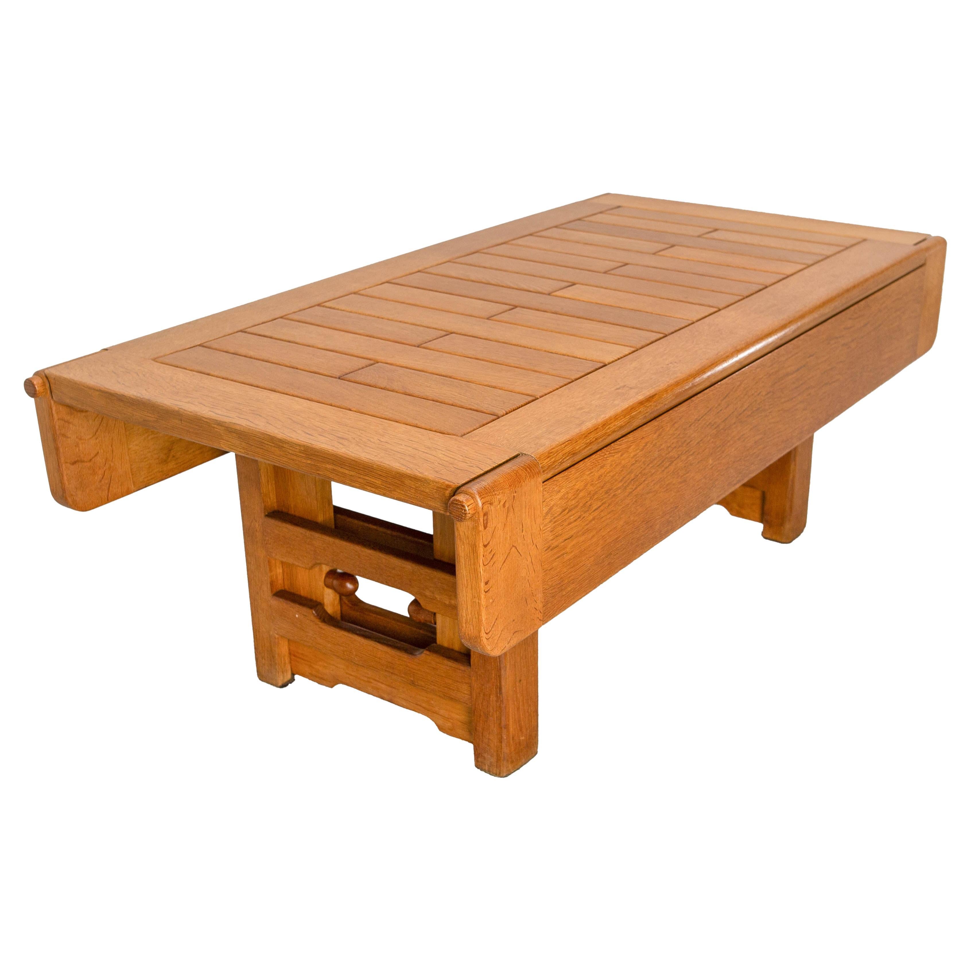 Table à café et table à manger modulaire en chêne massif de Guillerme & Chambron, c.1950 en vente