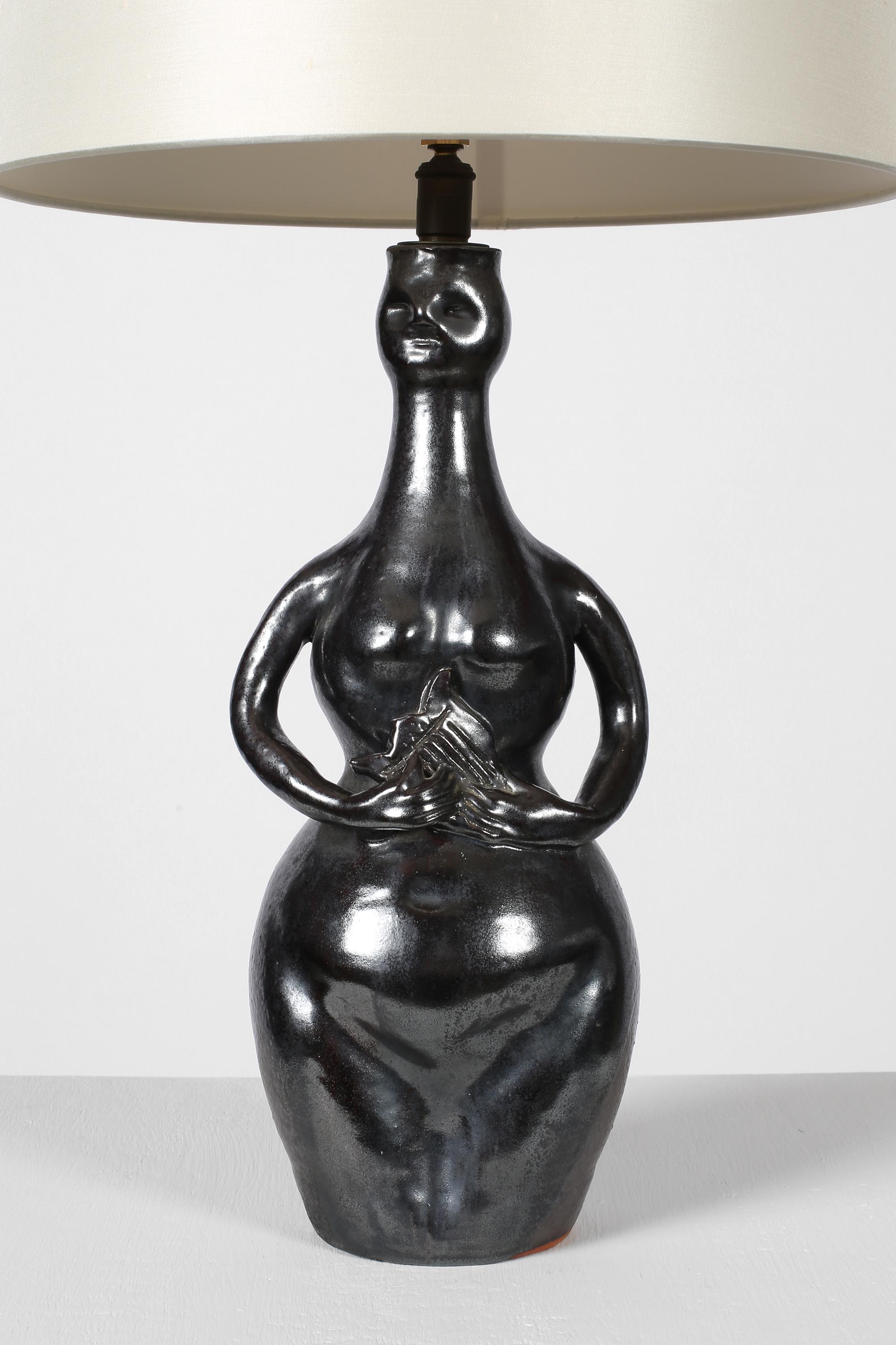 French Gunmetal Glazed Figurative Table Lamp en Bueno estado para la venta en London, GB