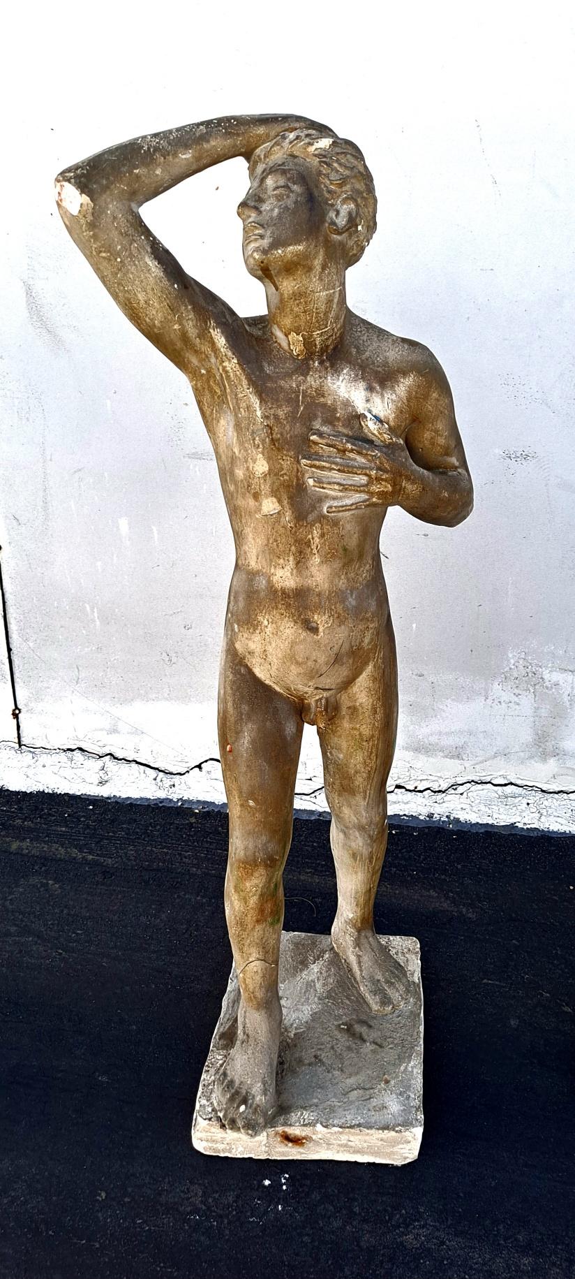 Französische Gypsum-Skulpturen  (Moderne der Mitte des Jahrhunderts) im Angebot