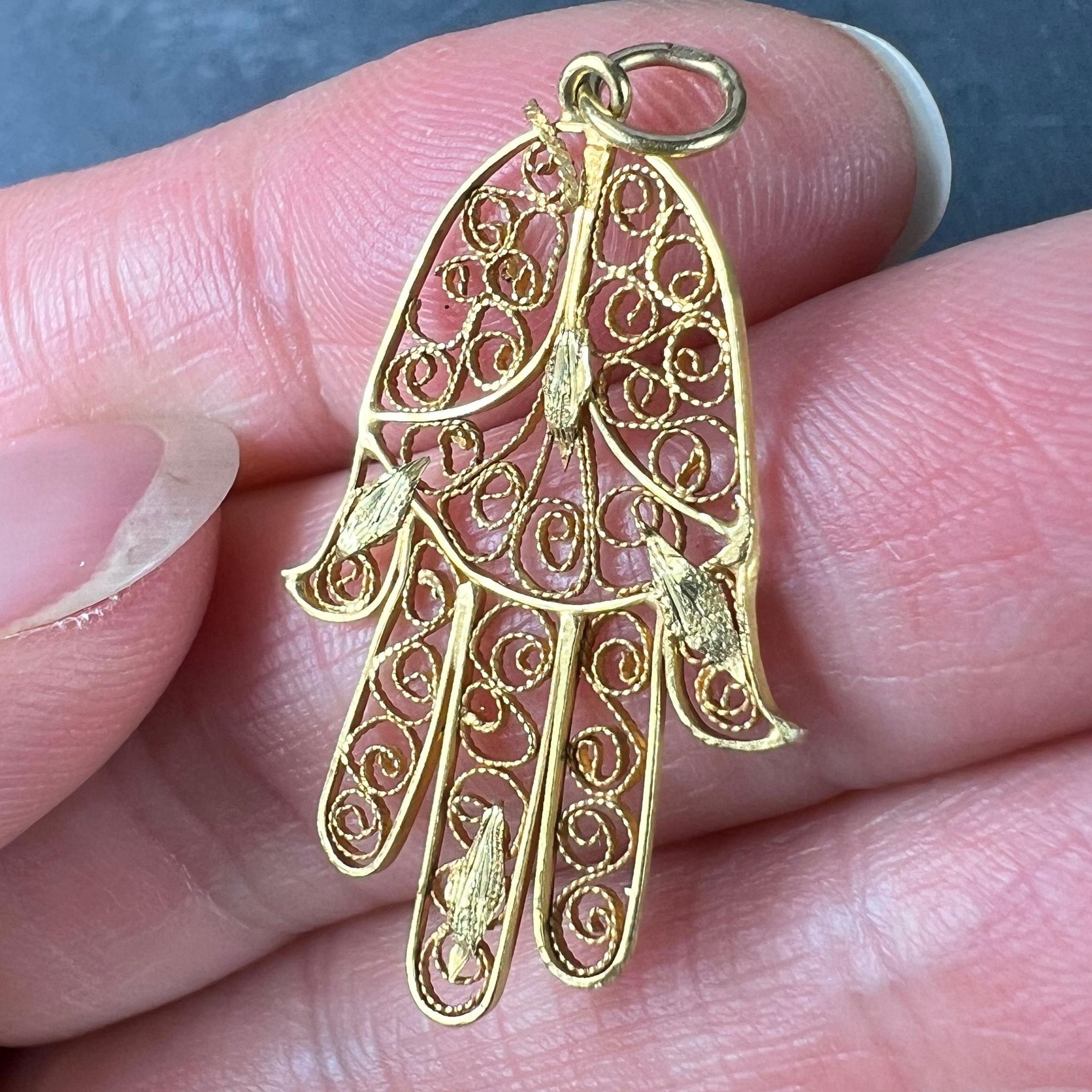 French Hamsa Hand Protective 18K Yellow Gold Charm Pendant For Sale 2