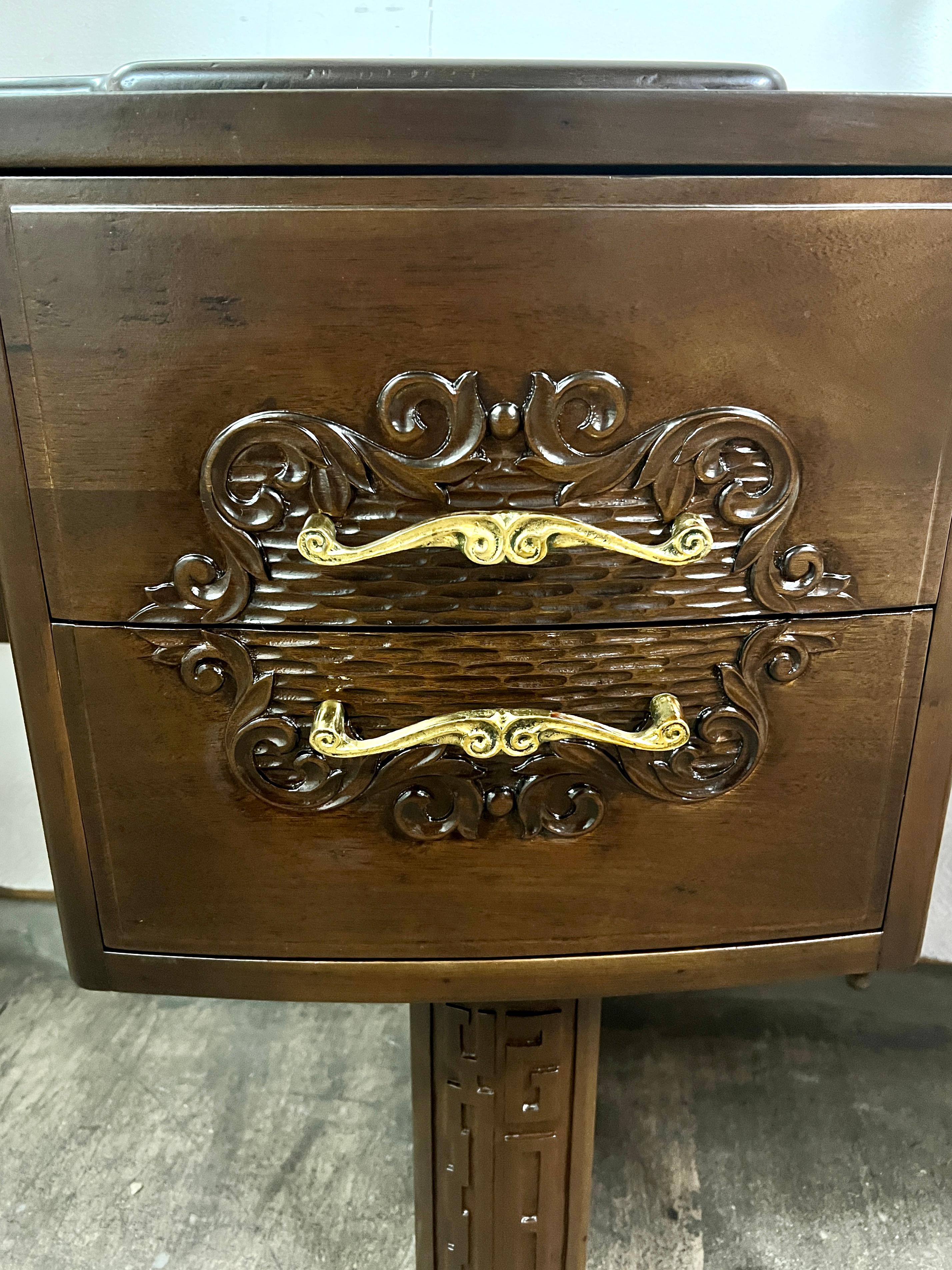 French Hand Carved Art Deco Vanity in the Style of Charles Dudouyt 1939-1949 For Sale 7
