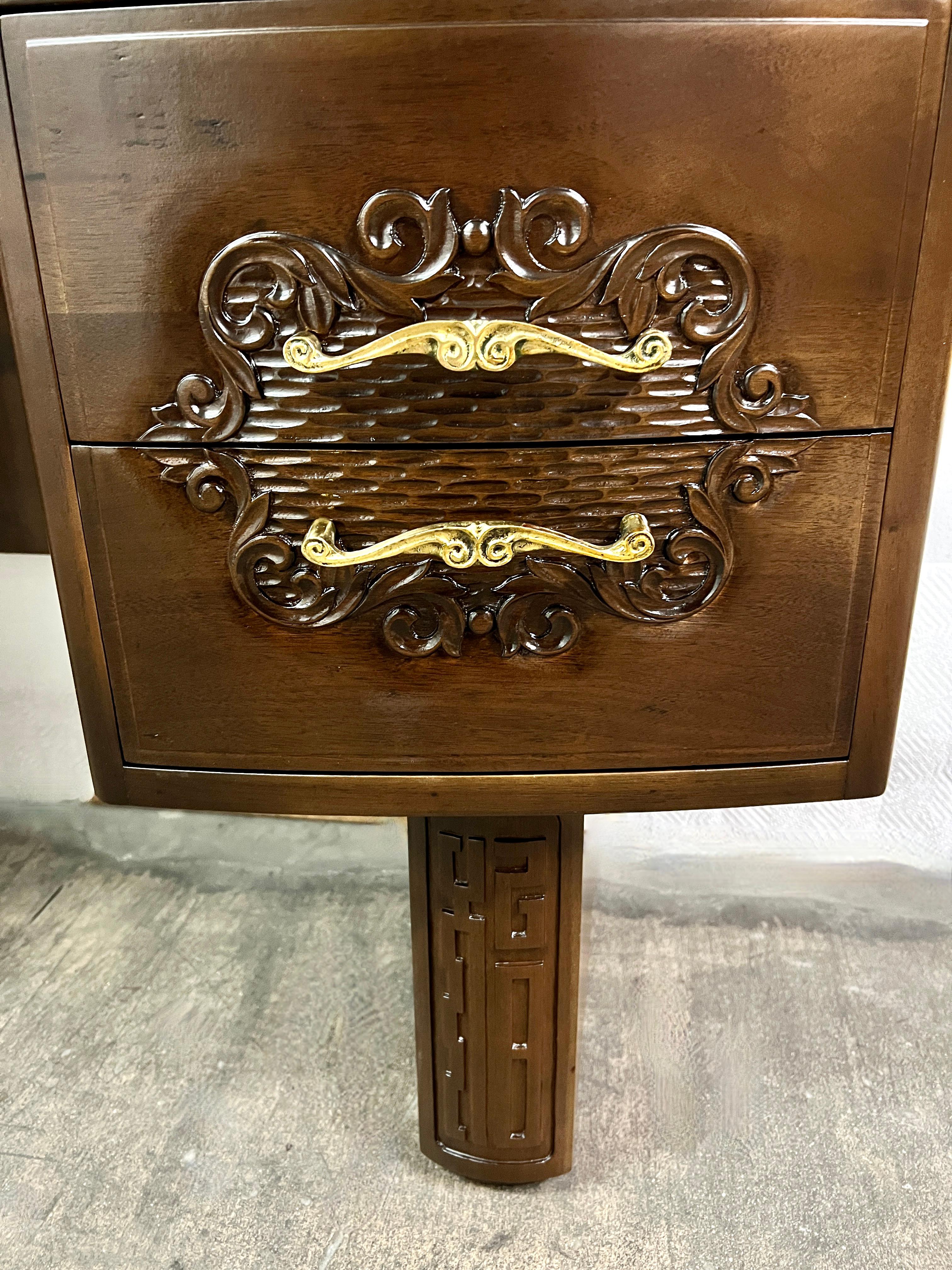 French Hand Carved Art Deco Vanity in the Style of Charles Dudouyt 1939-1949 For Sale 2