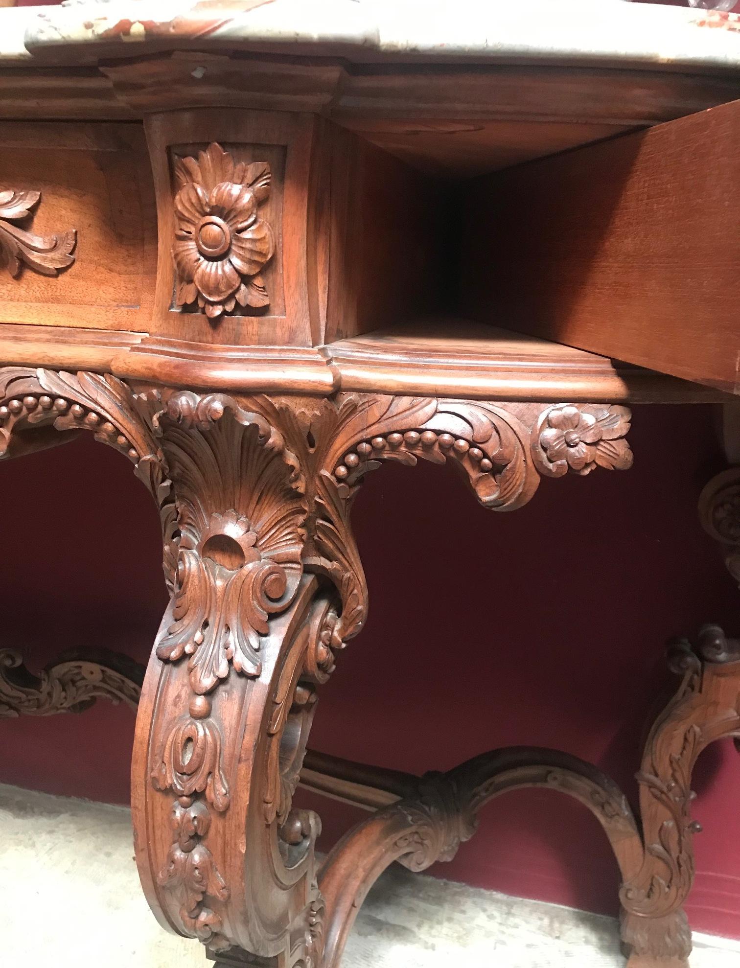 French Hand Carved Console Table For Sale 3