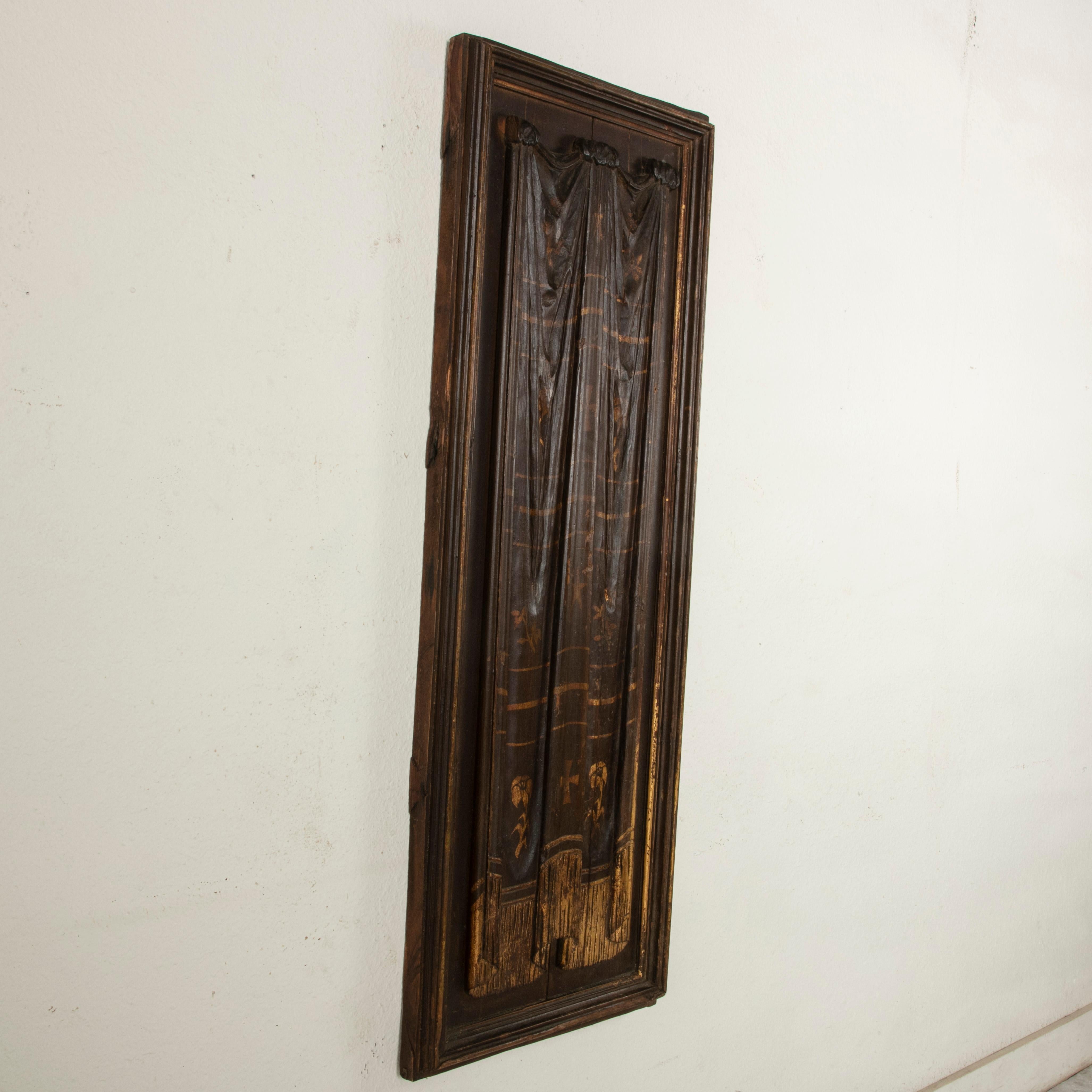 Early 20th Century French Hand Carved Patinated Oak Panel with Gold Detailing, circa 1900