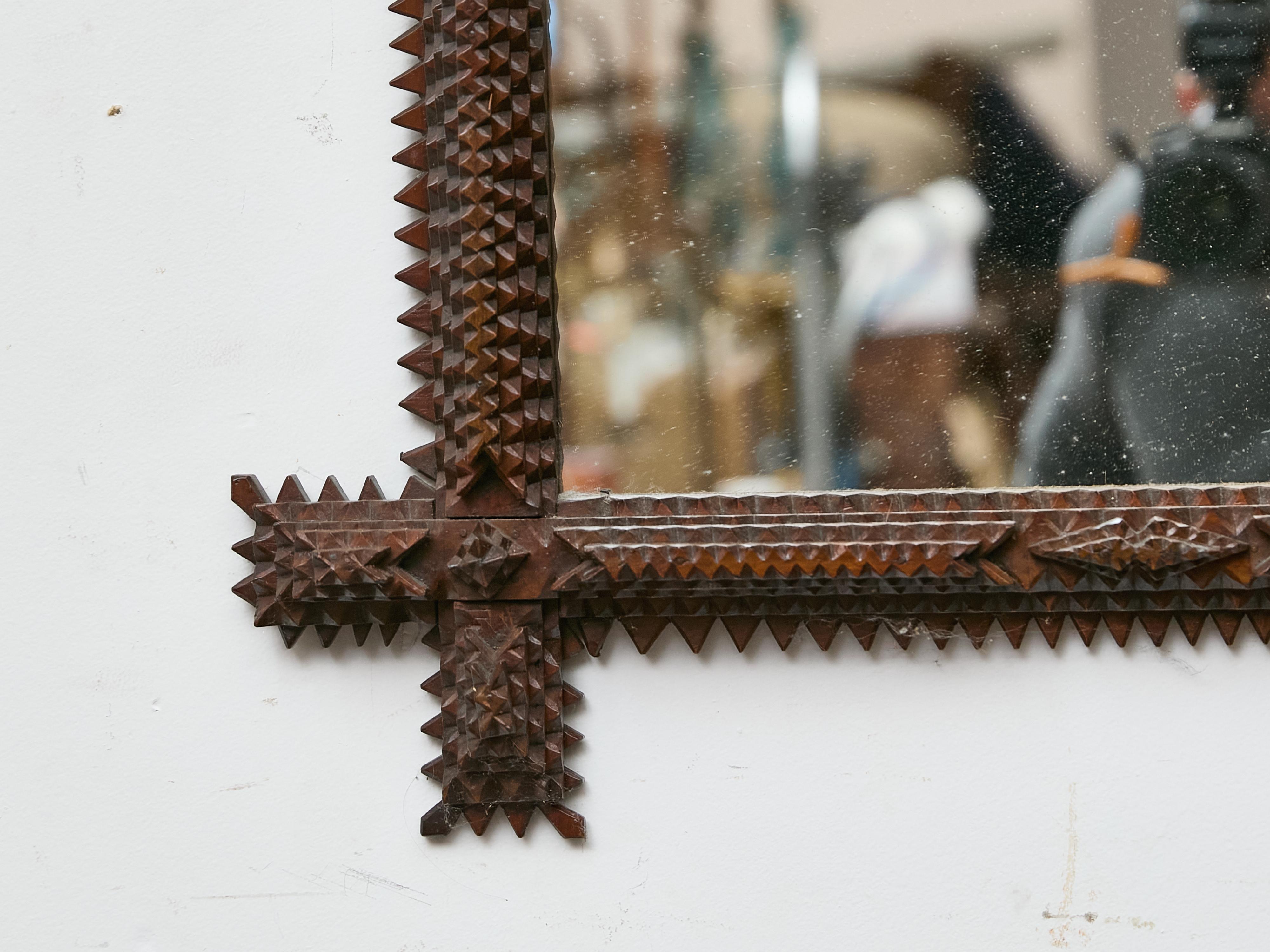 French Hand-Carved Tramp Art Mirror with Star Accents, circa 1900 In Good Condition For Sale In Atlanta, GA