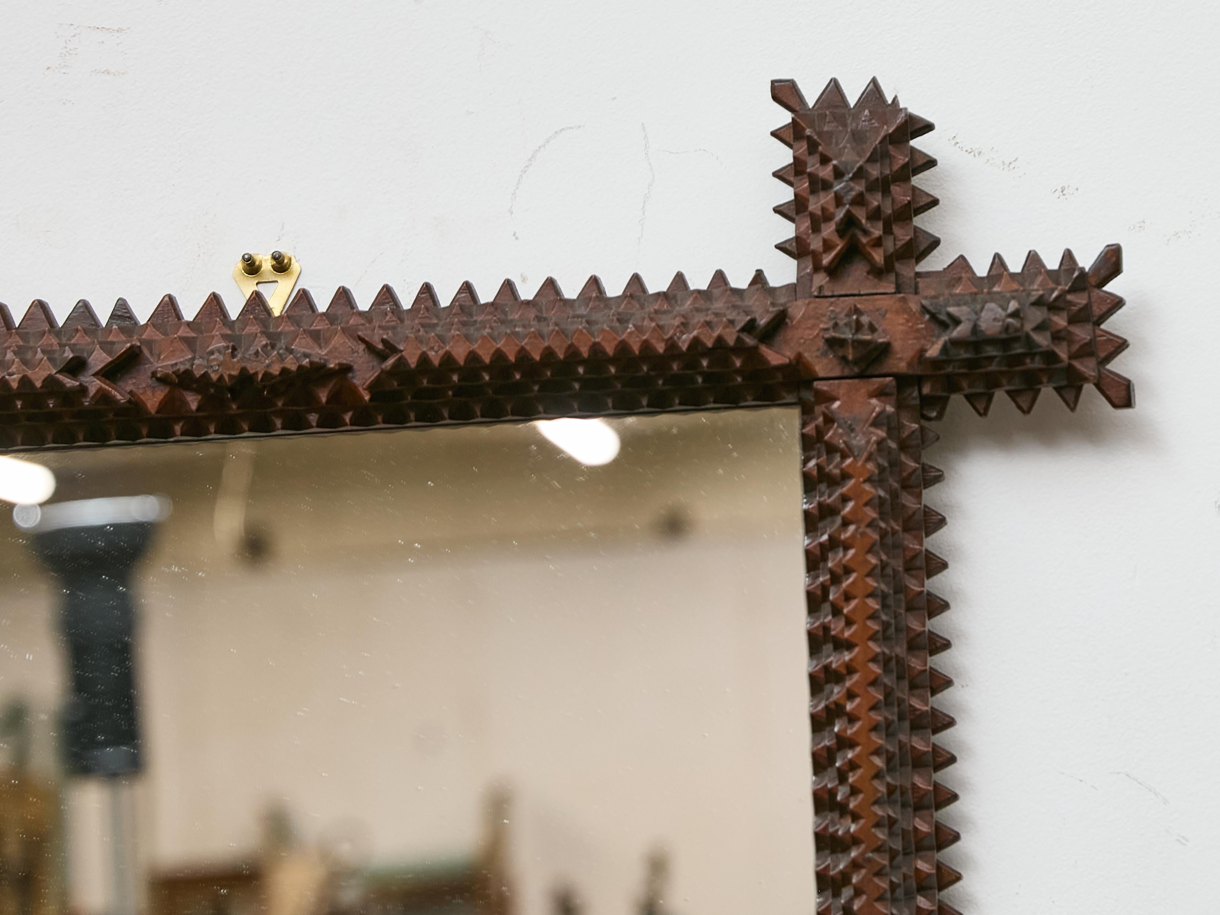 French Hand-Carved Tramp Art Mirror with Star Accents, circa 1900 For Sale 1