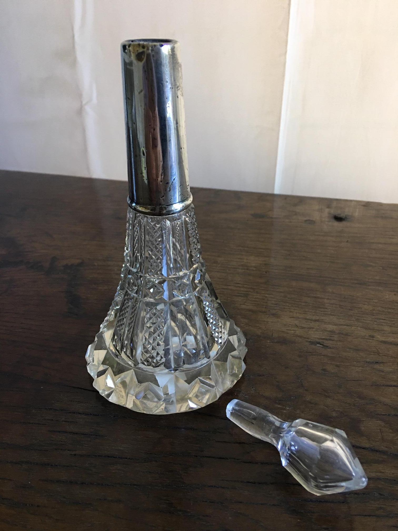 French Handcut Crystal Perfume Bottle with a Sterling Silver Top, 20th Century 1