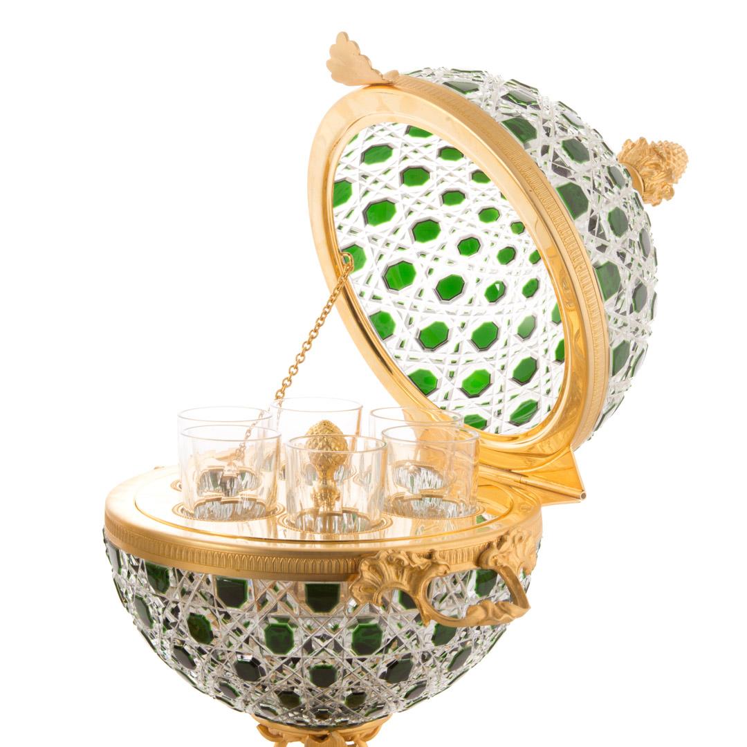 Women's French Hand Cut Emerald Green Cut to Clear Crystal Glass Bronze Egg Liquor Set For Sale