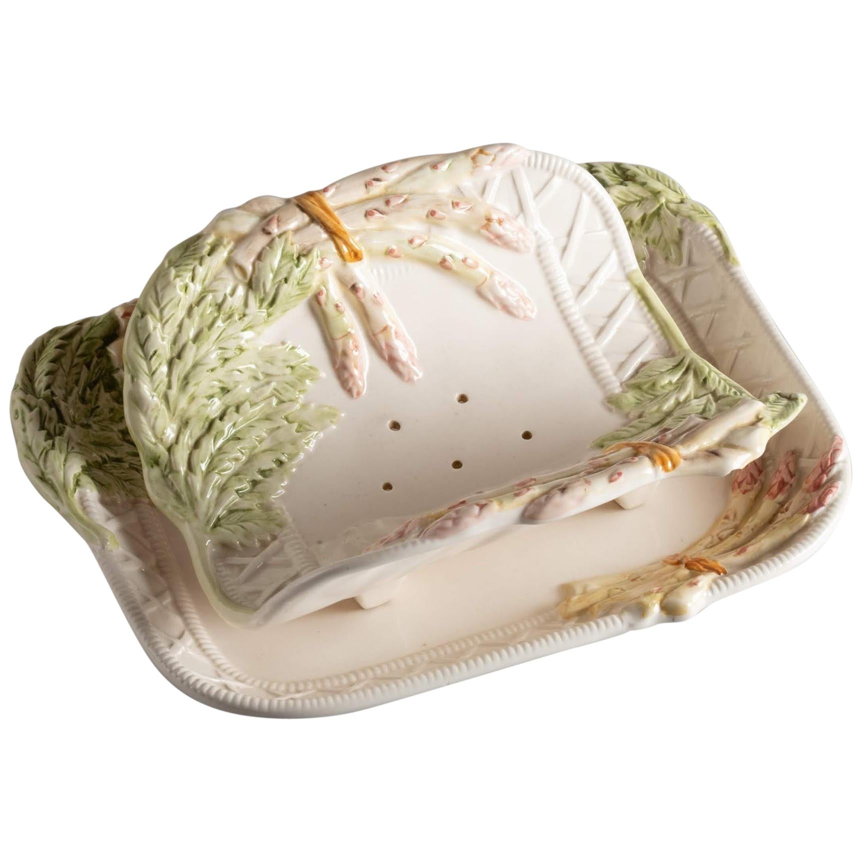 French Hand Decorated Asparagus Serving Set, France, circa 1950 For Sale