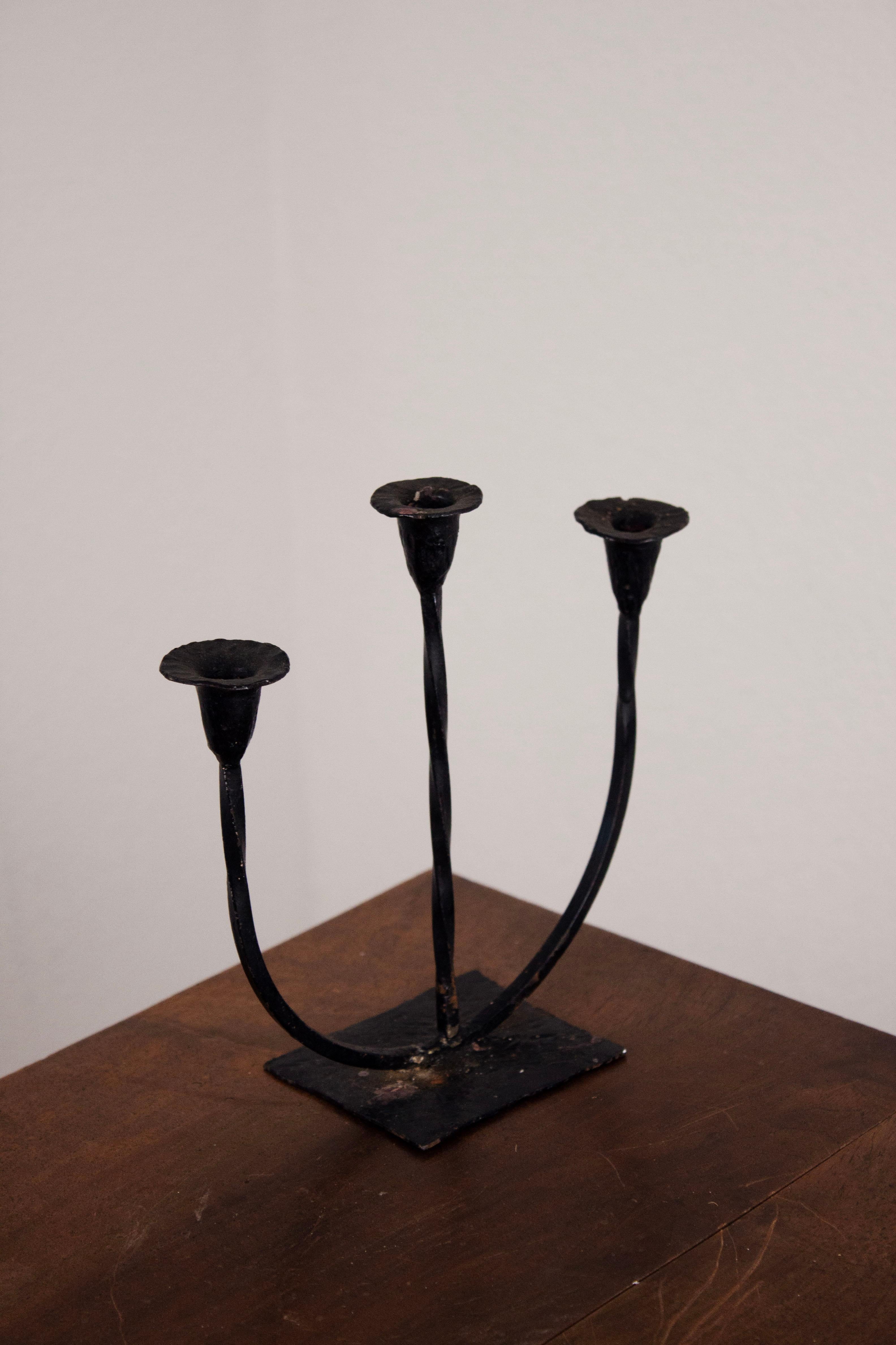 French Hand-Forged Iron Three-Arm Candelabra, Mid-20th Century For Sale 1