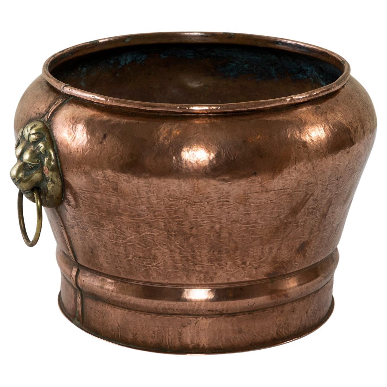 French Hand Hammered Copper Cachepot or Planter with Lion Heads, c. 1900