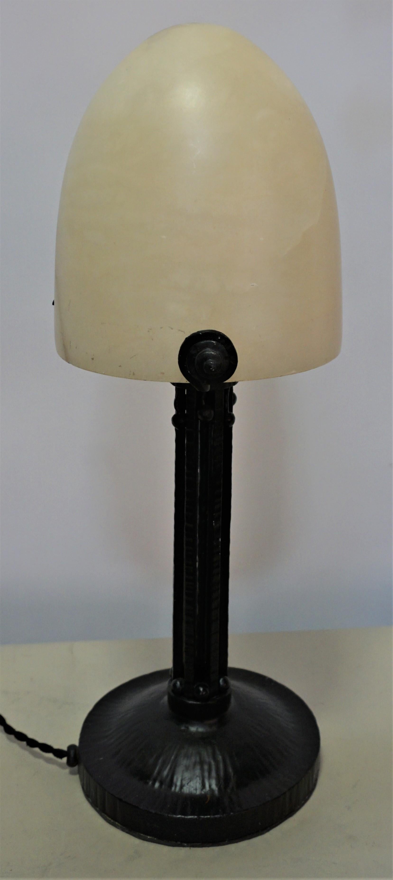 French Hand Made Iron and Alabaster Art Deco Table Lamp 4