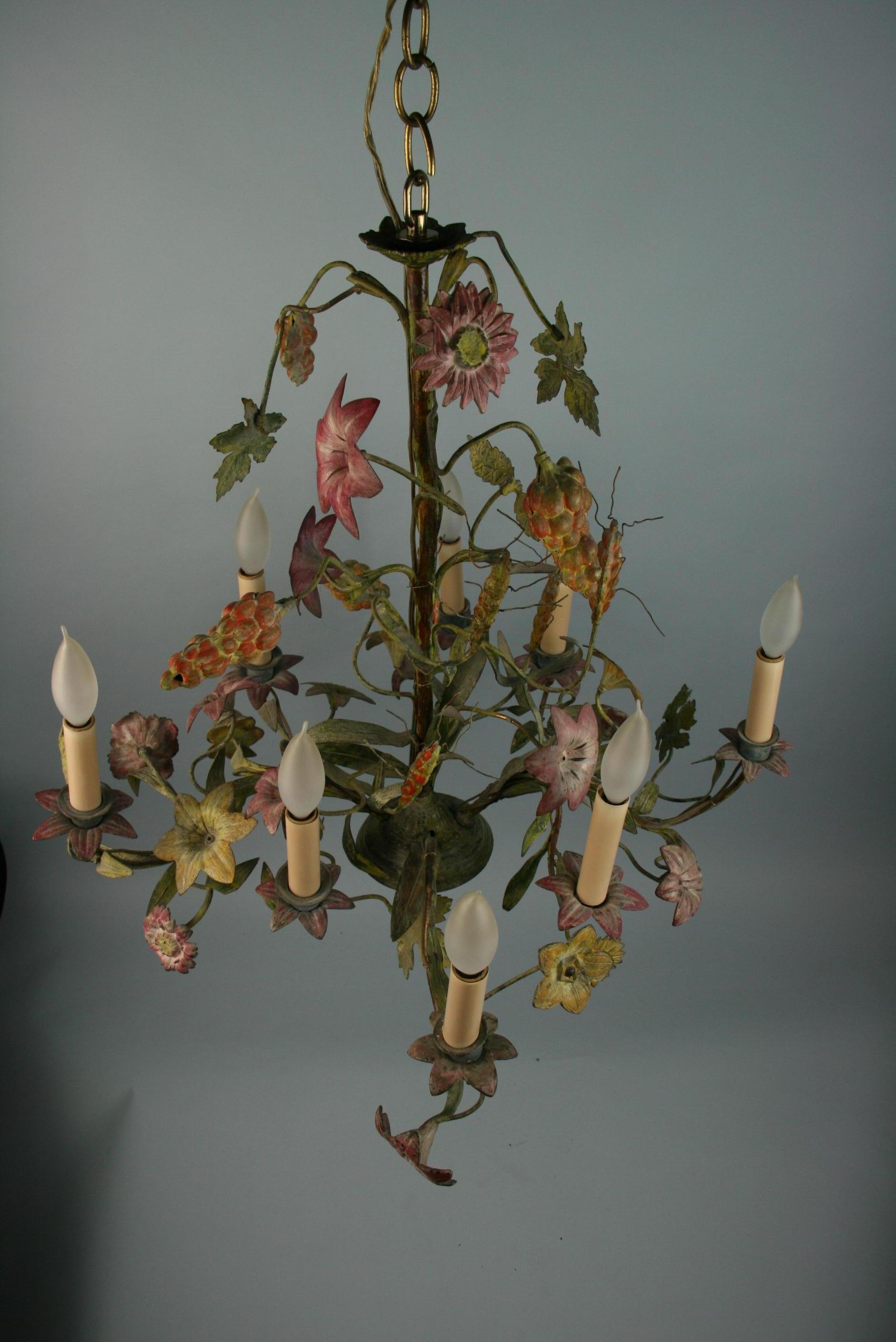 Antique French Tole Hand Painted Flower and Leaves 8 Light Chandelier 1940 10