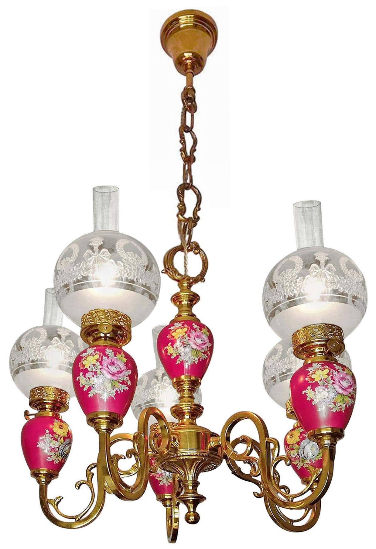 French Hand Painted Pink Porcelain Gilt Brass Engraved Glass Oil Lamp Chandelier For Sale 2