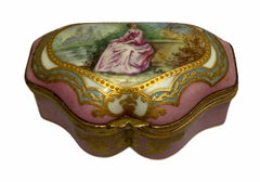 Trinkettenschachtel aus handbemaltem Porzellan