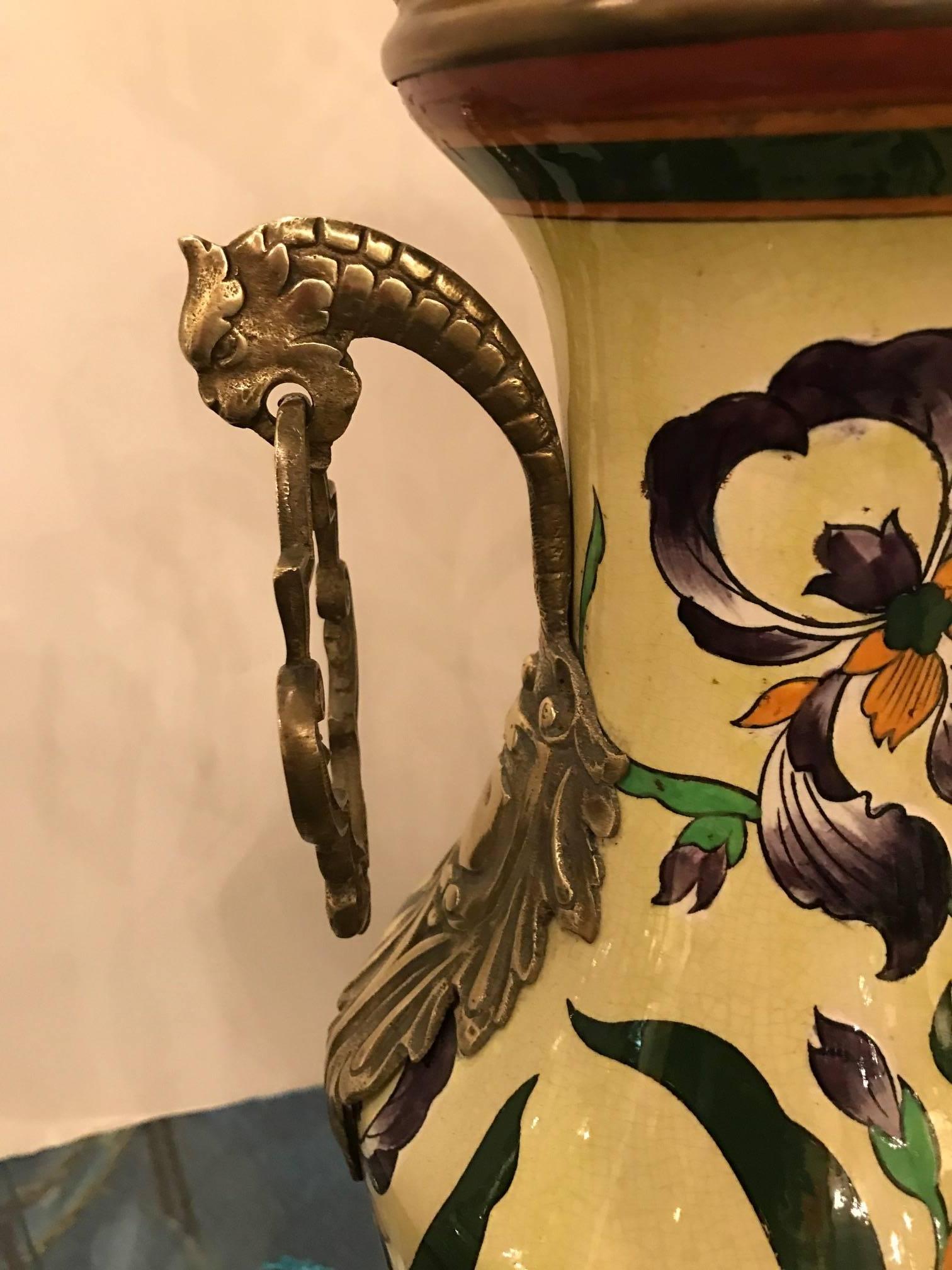 Lámpara de mesa francesa pintada a mano en Excelente estado para la venta en Lambertville, NJ