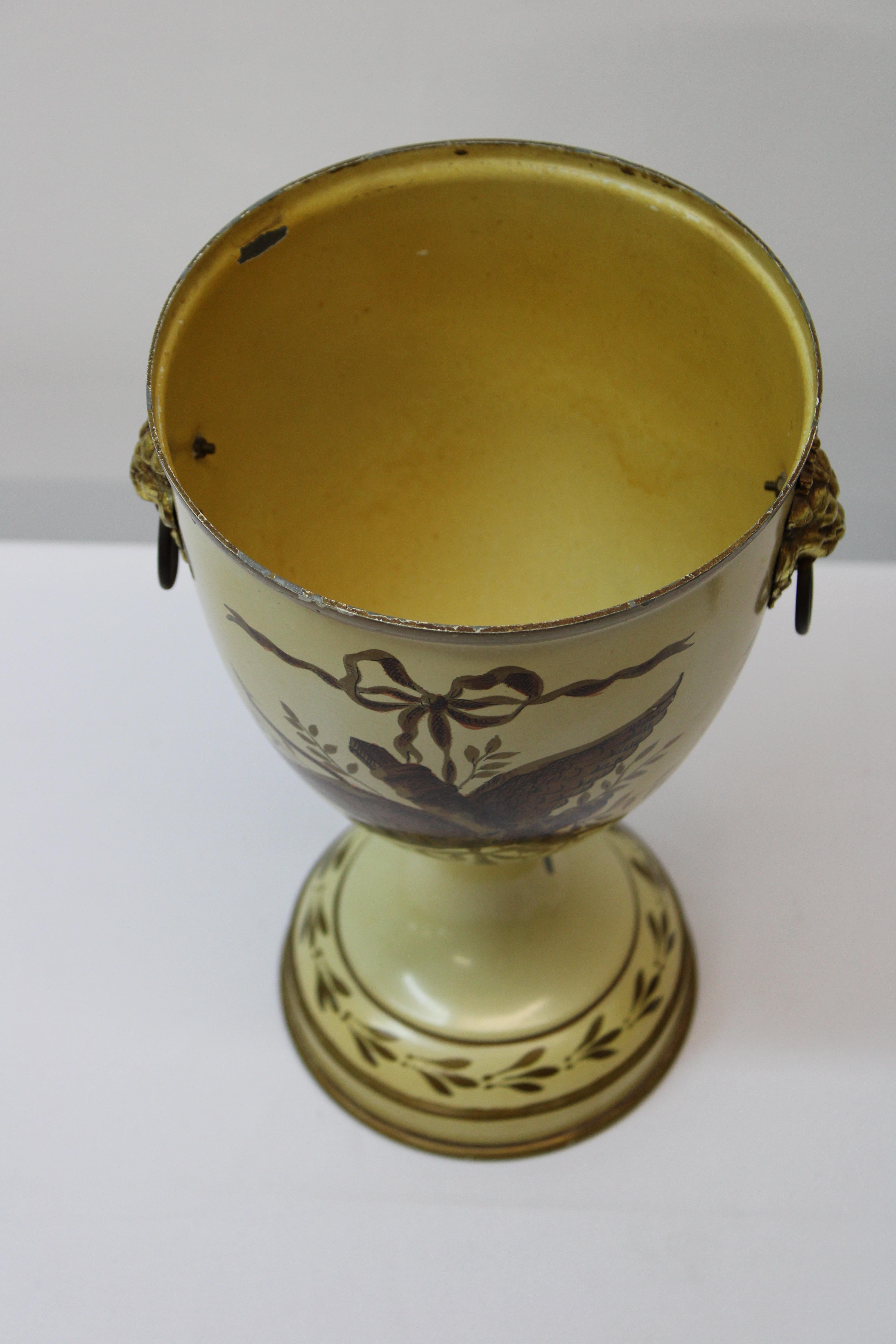 French Hand Painted Tole Urn In Good Condition For Sale In San Francisco, CA