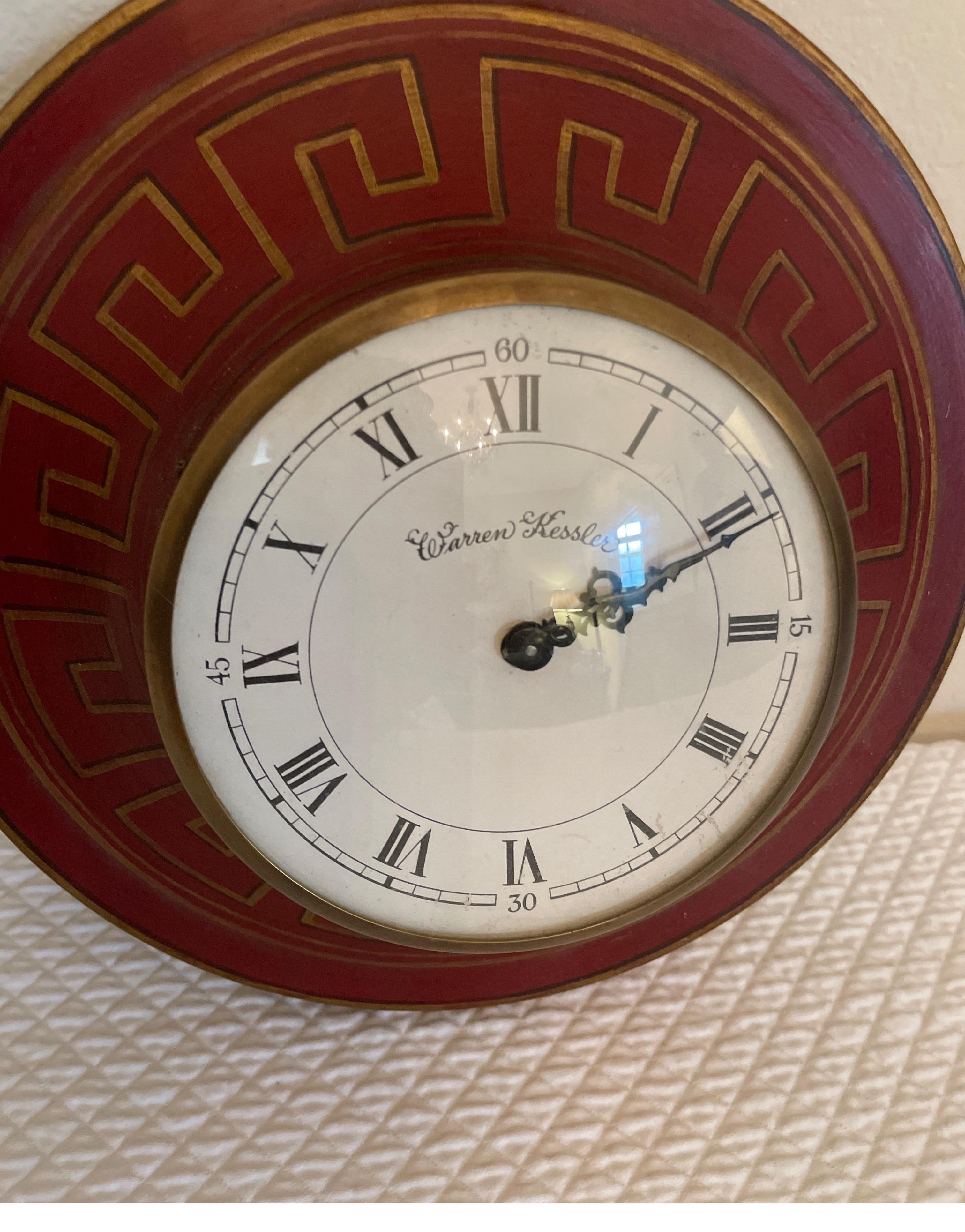 Orologio da parete francese in tole dipinto a mano in vendita 2