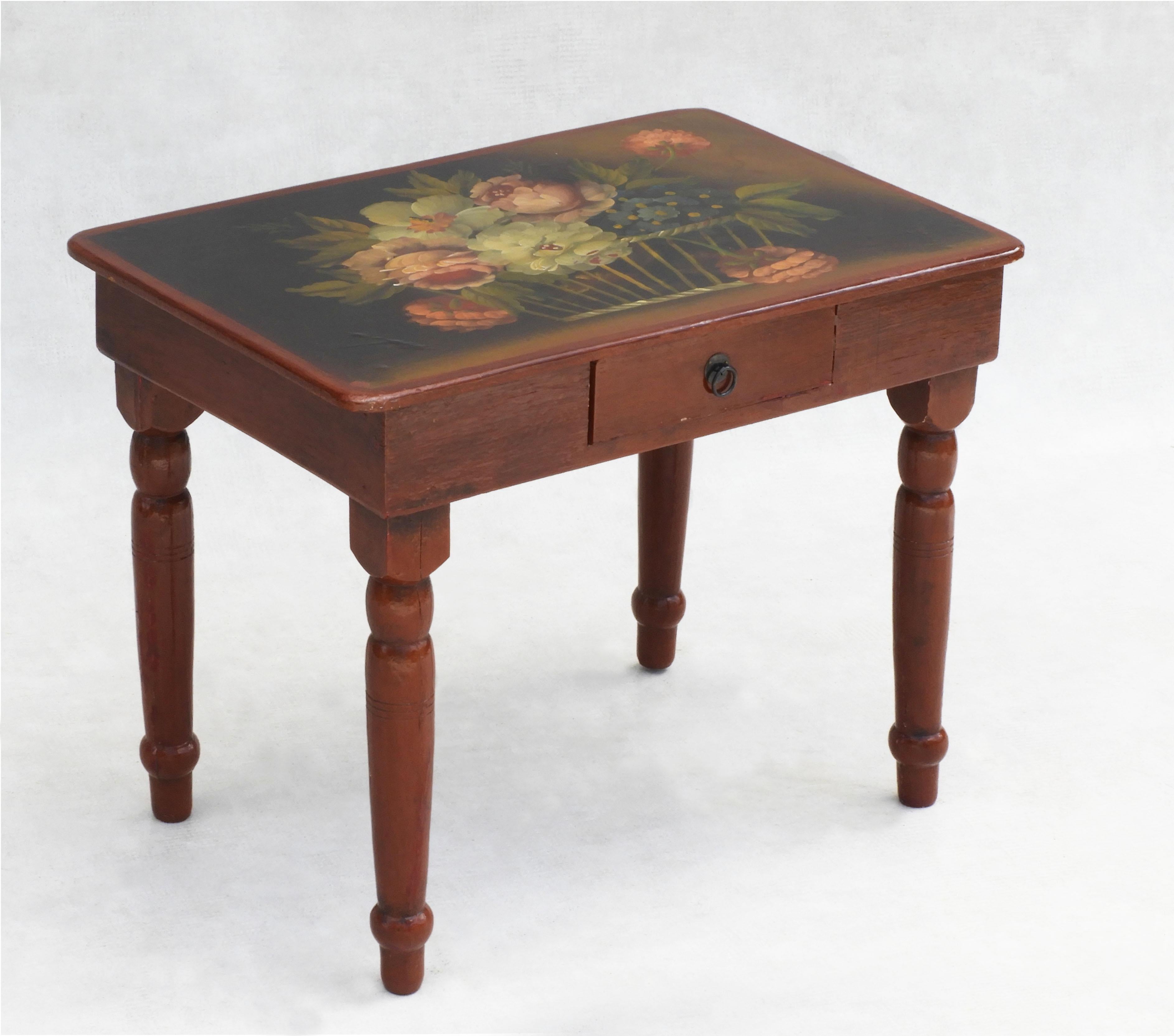 Hand-Painted French Hand Painted Side Table Early 20th Century Folk Art  For Sale