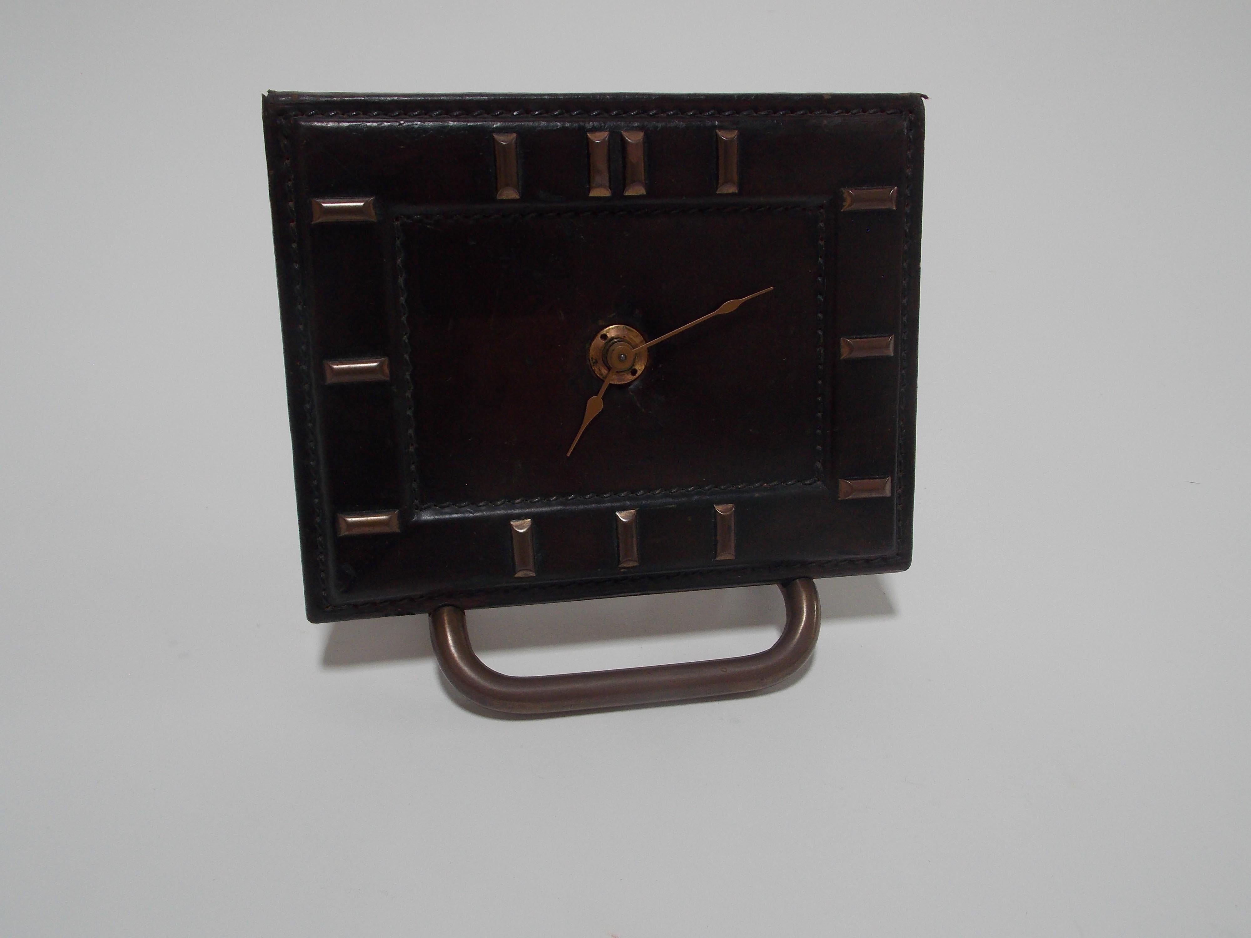 French Handstitched Leather Clock In Good Condition For Sale In West Palm Beach, FL