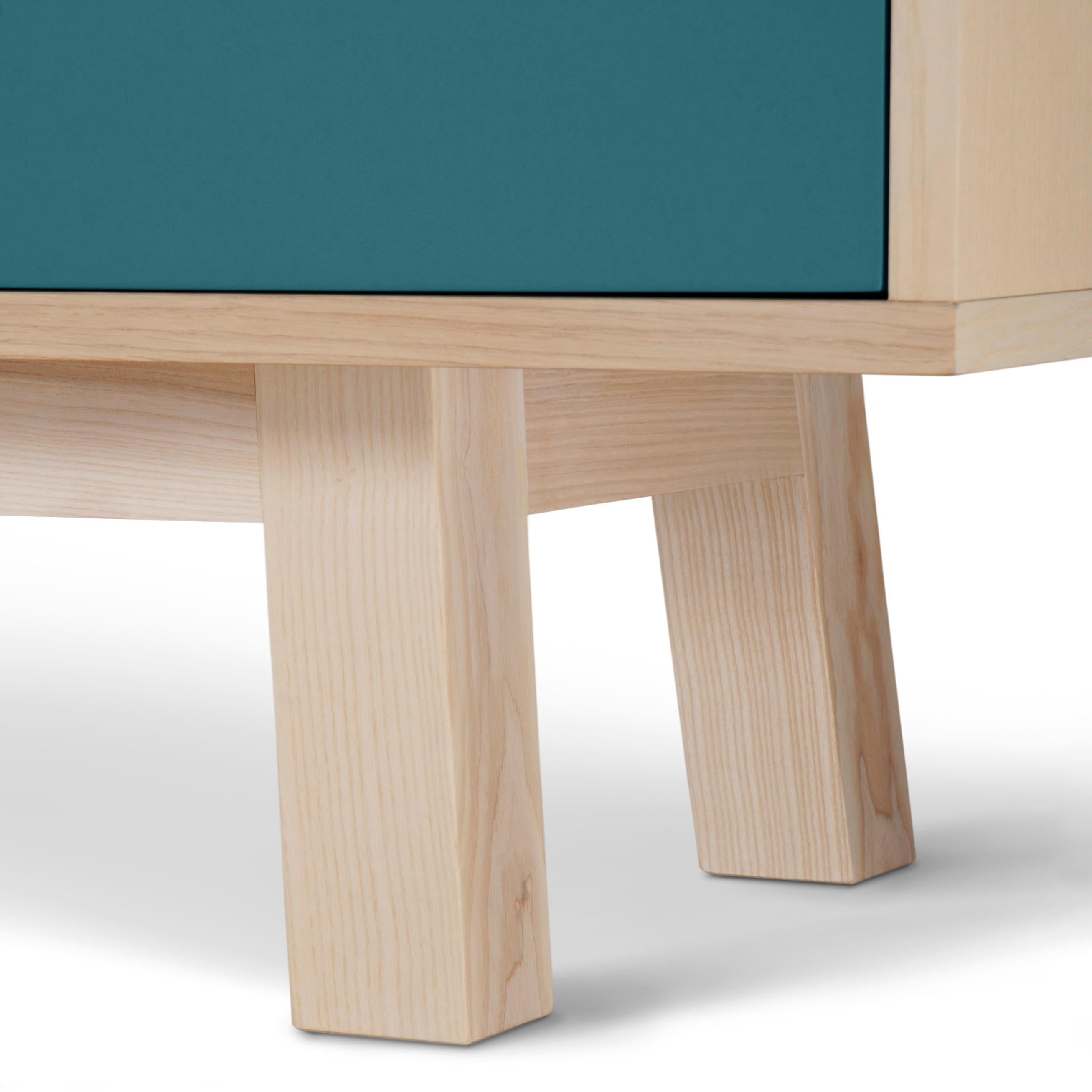 Legno Buffet francese artigianale personalizzabile a 3 ante di colore blu mare, design Eric Gizard Paris in vendita