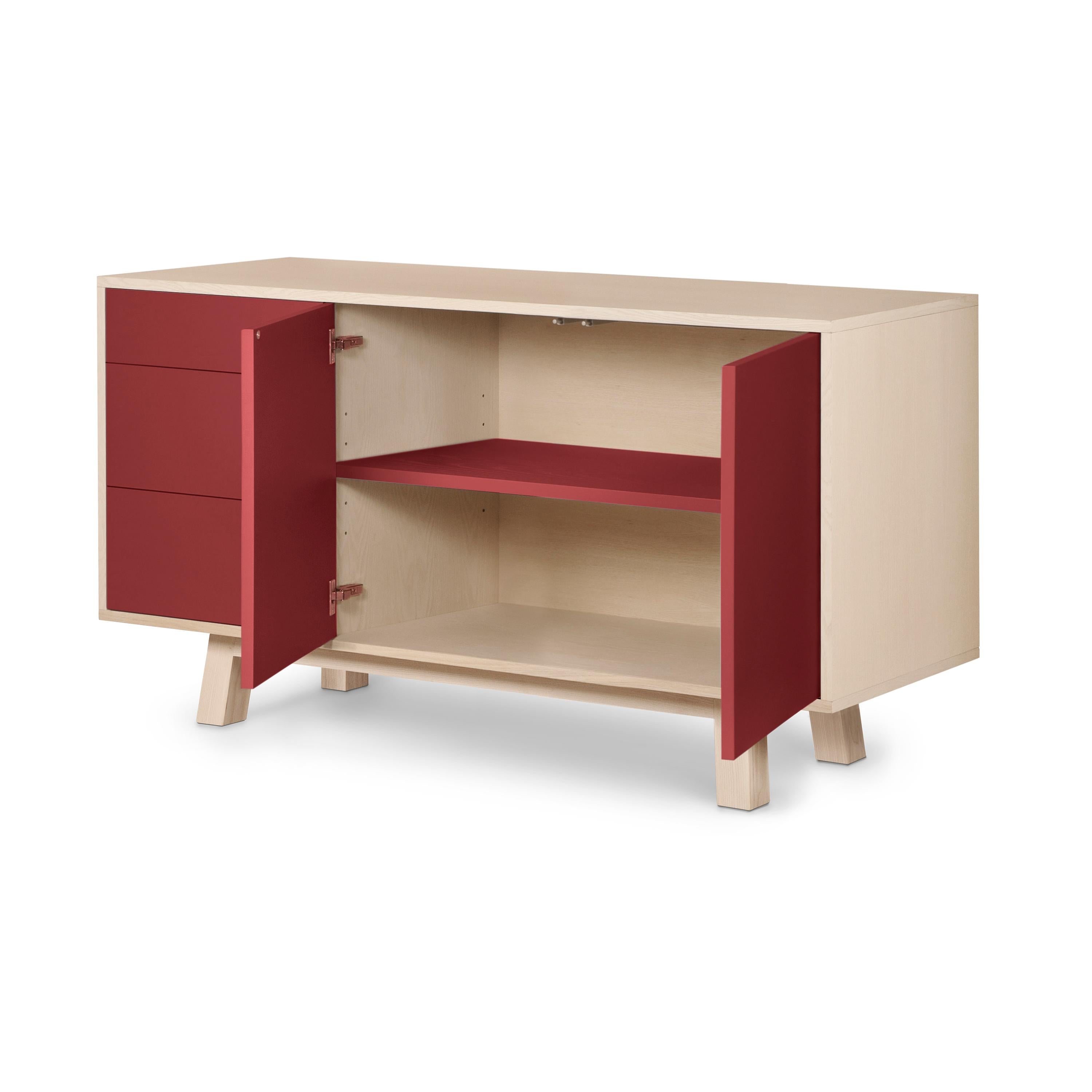 Lacquered French handcrafted red 2-door 3-drawer low wooden sideboard KUBE by Eric Gizard For Sale
