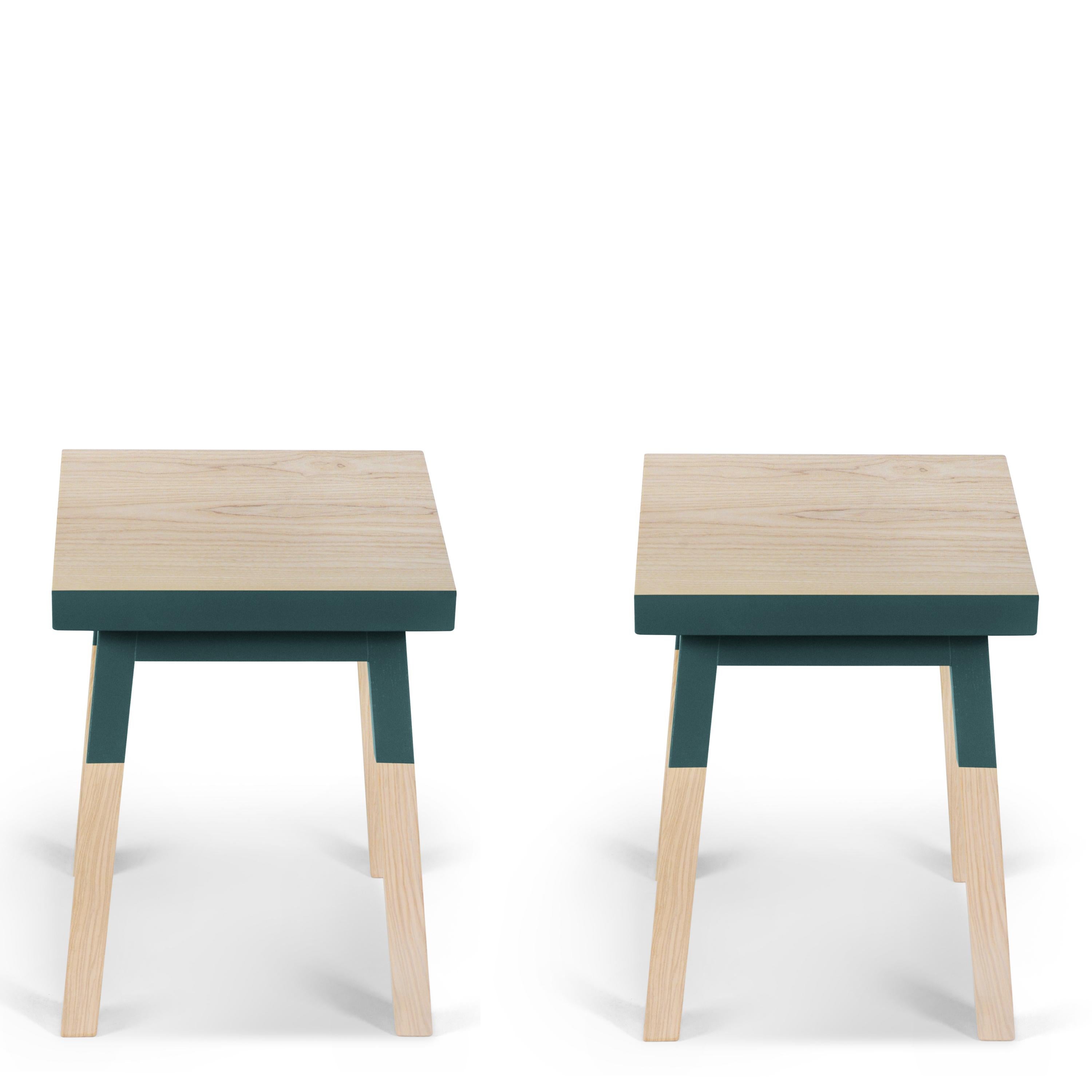 Contemporary French handcrafted square stools in solid wood by Eric Gizard Paris, pack of 2 For Sale