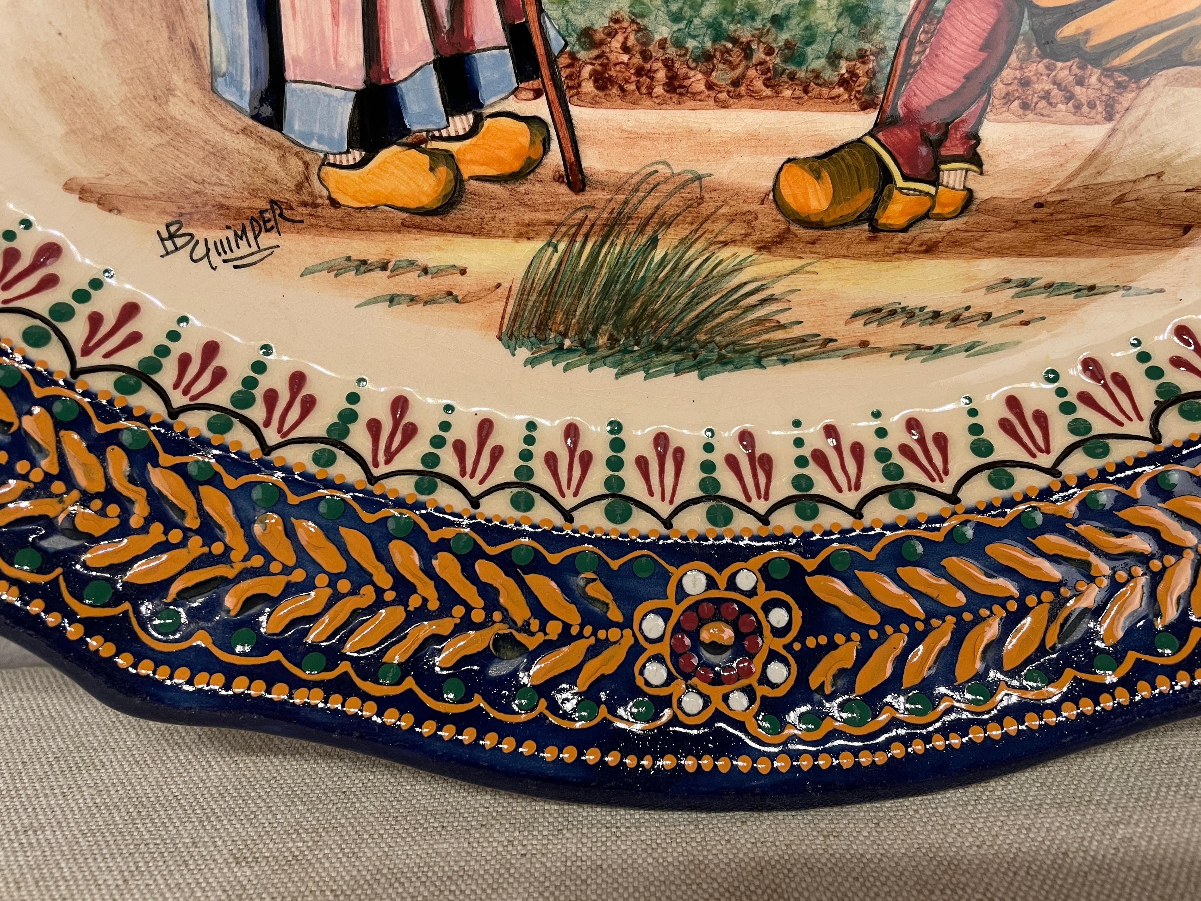 French HB Quimper Platter Broderie Border In Good Condition For Sale In Winter Park, FL