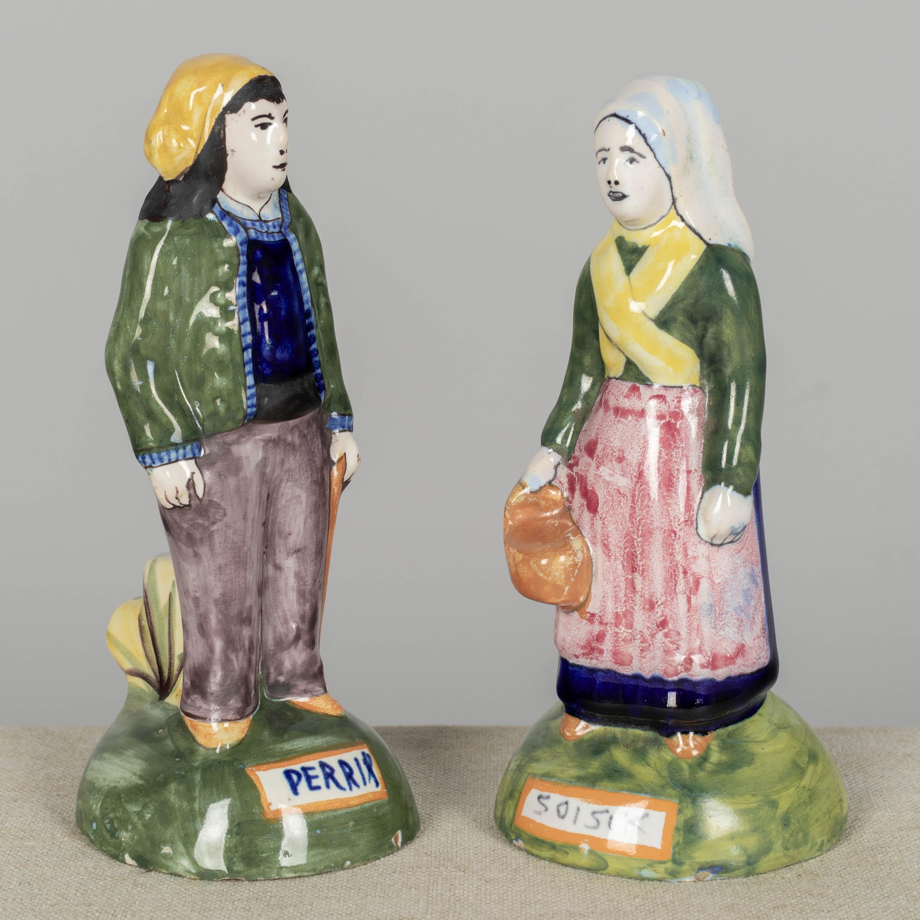 Primitive French Henriot Quimper Faience Figurines, a Pair For Sale