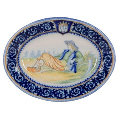Piatto di maiolica francese Henriot Quimper