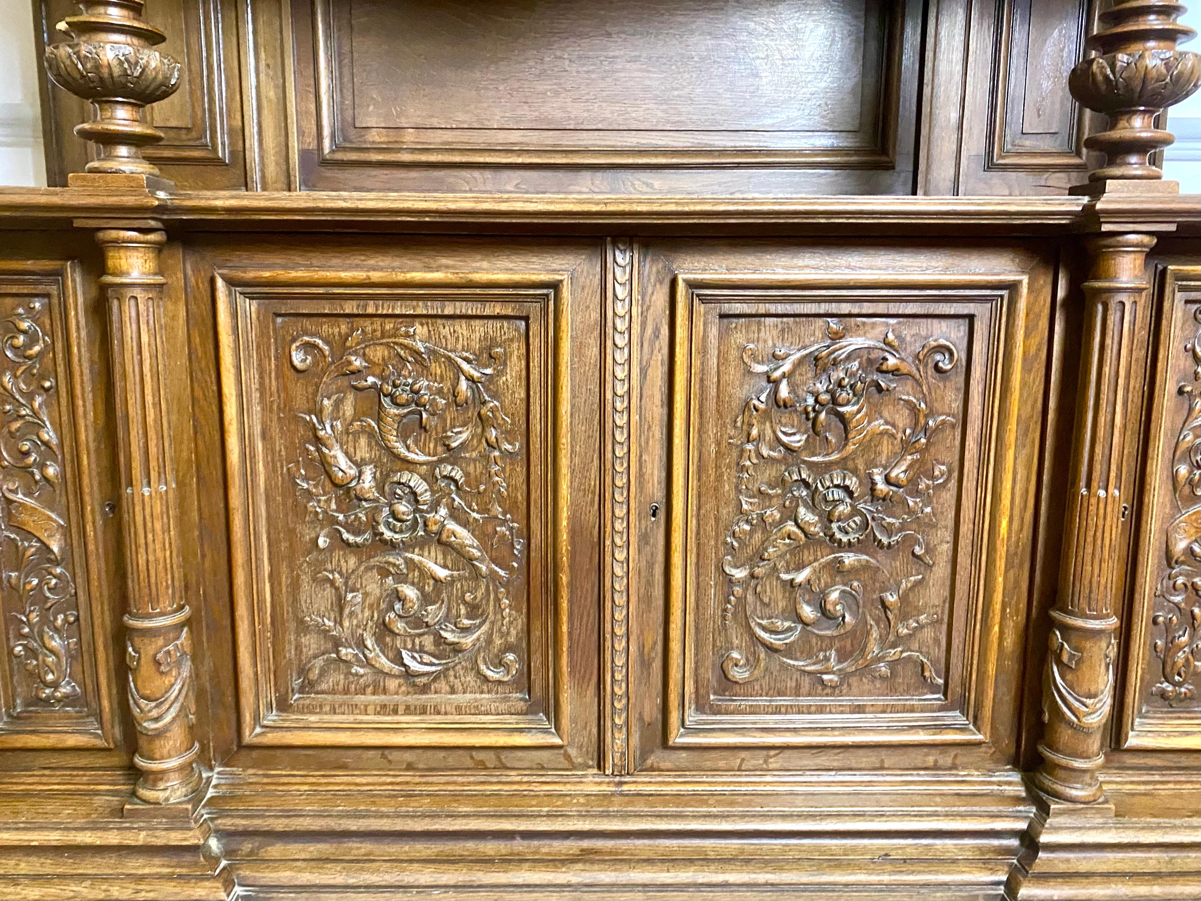 French Henry II Castle Dresser Sideboard credenza Buffet - Renaissance - 19th For Sale 6