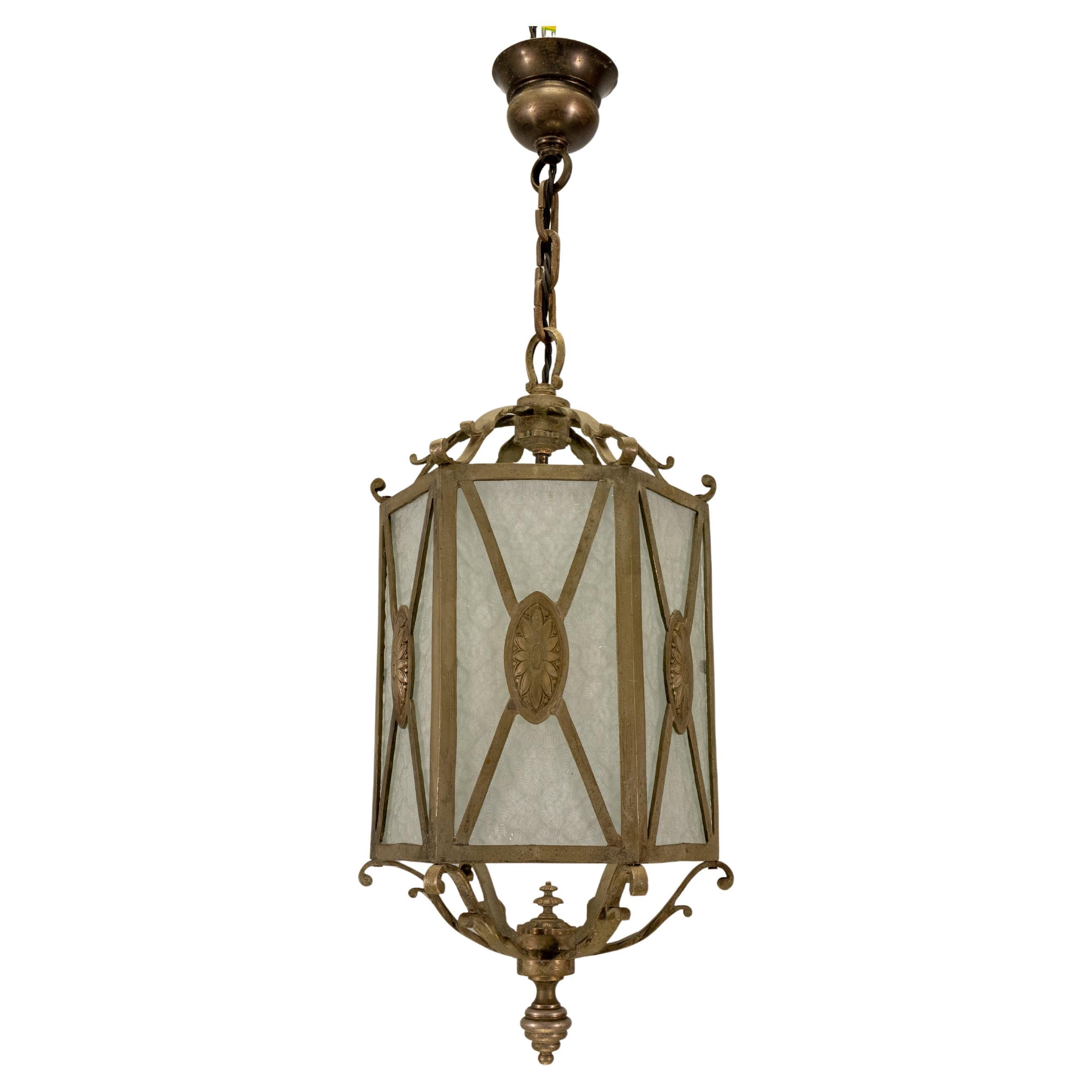 Lanterne hexagonale française en bronze et verre texturé dépoli, années 1920 en vente