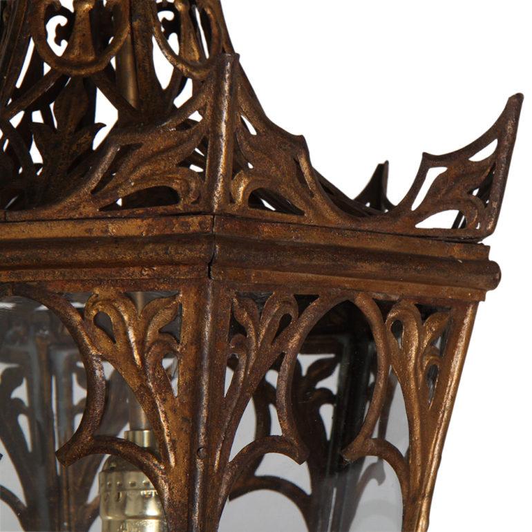 A late 19th-early 20th century, French hexagonal lantern, with pierced filigree Gothic-style details; from the Villa La Pausa, home of Coco Chanel.

Newly rewired to North American standards.




   