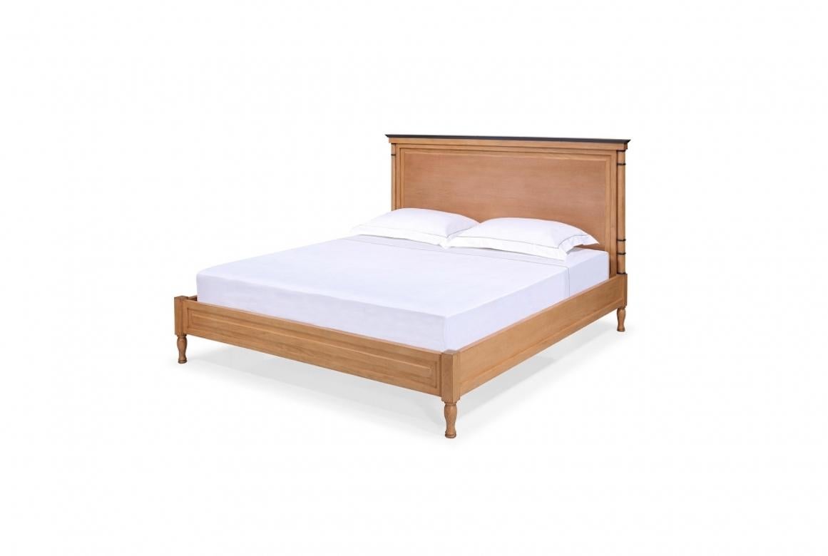 French Hidalgo Bed Frame, 20th Century For Sale 1