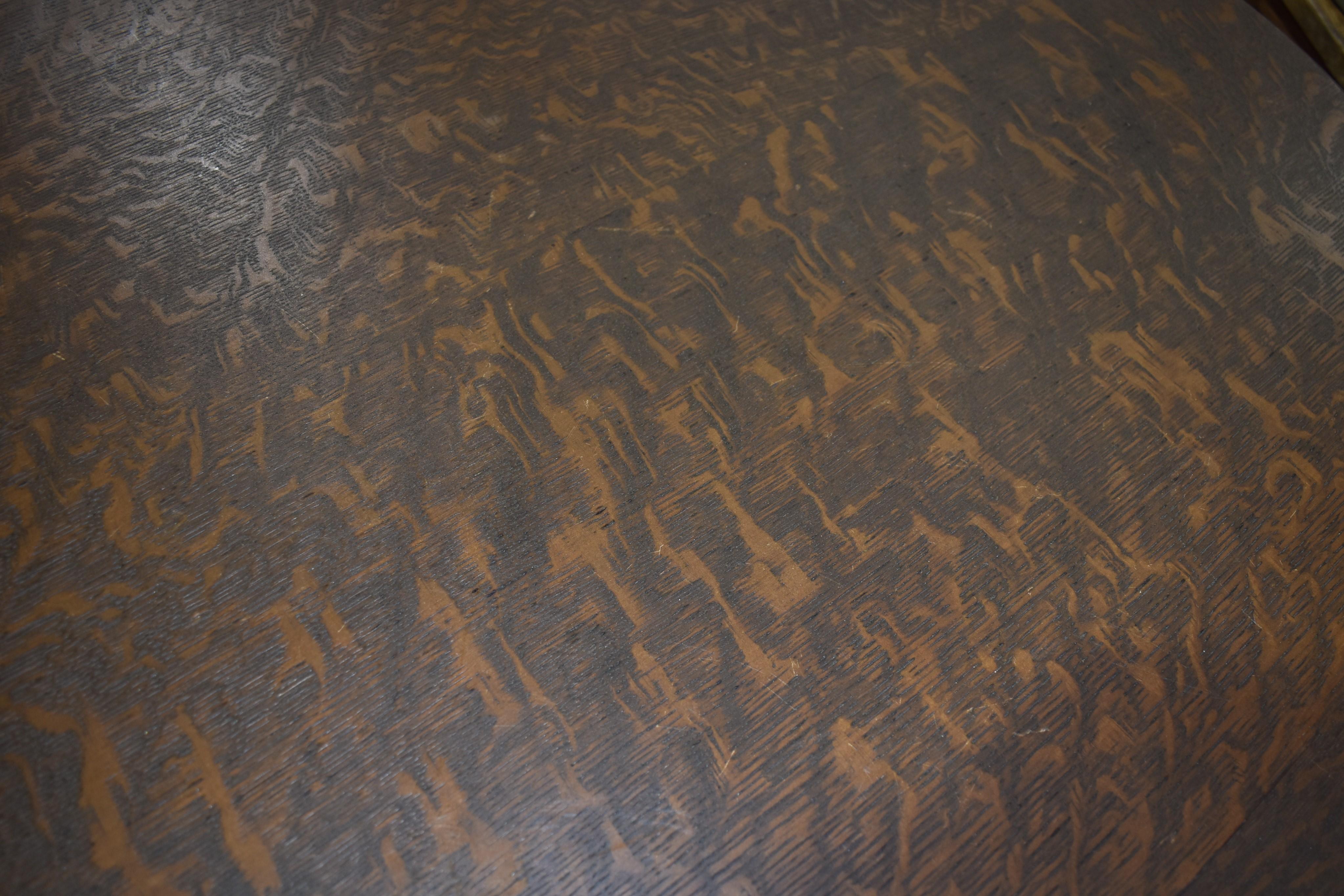 Table d'appoint ou d'appoint en Oak Oak, vers 1930 en vente 1