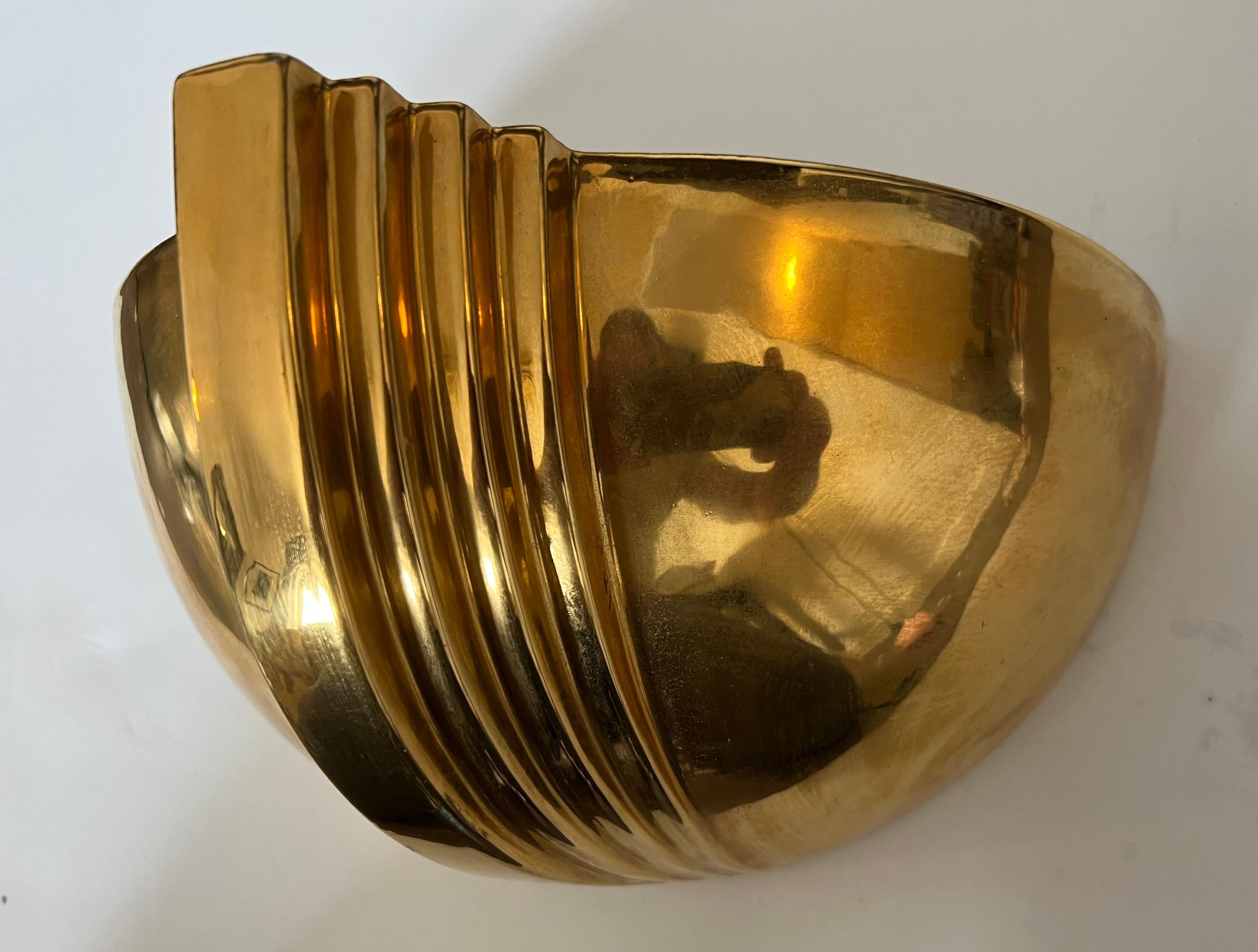 French High Style 1980s Art Deco Golden Ceramic Wall Light 4