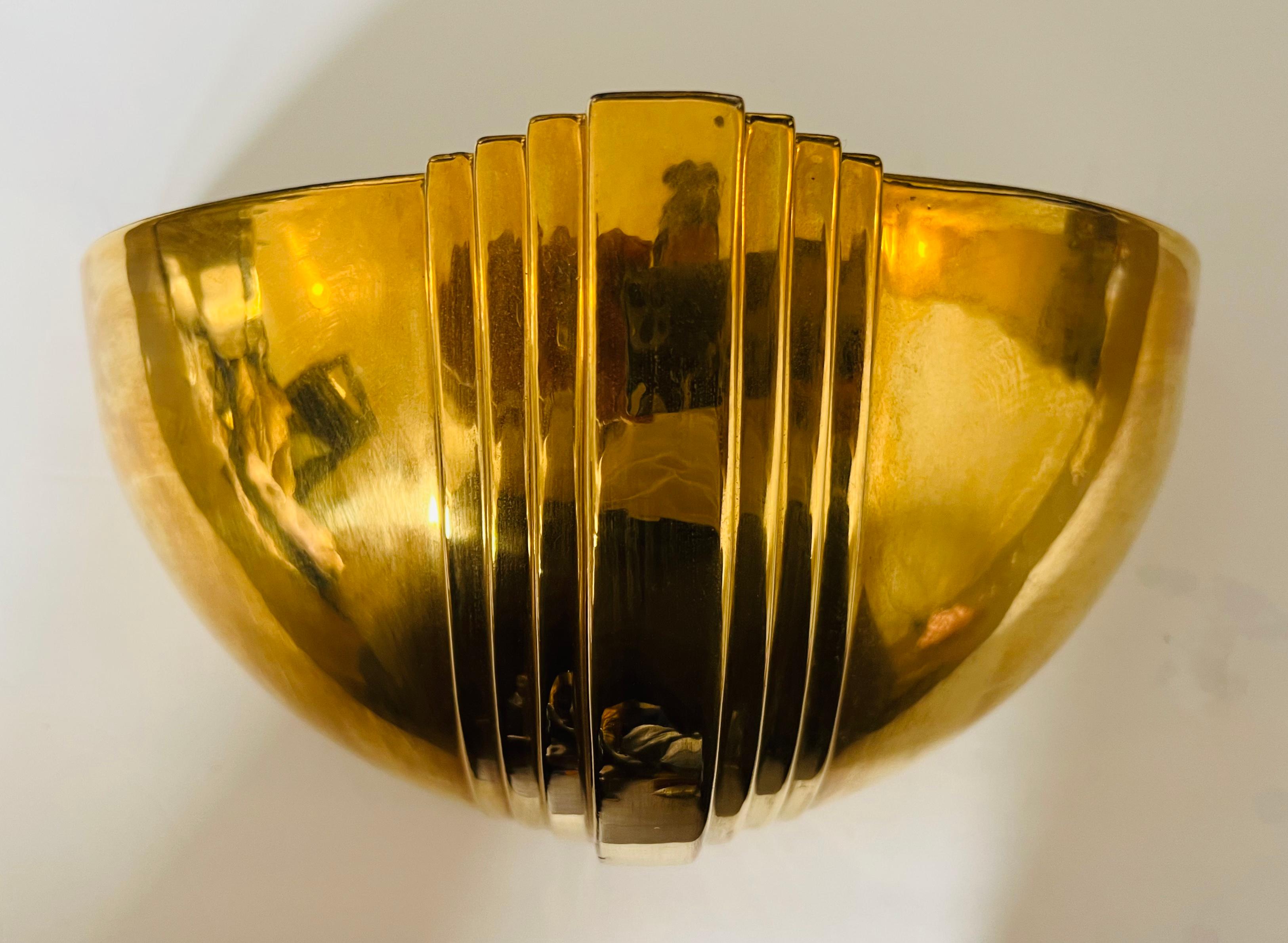 French High Style 1980s Art Deco Golden Ceramic Wall Light 5