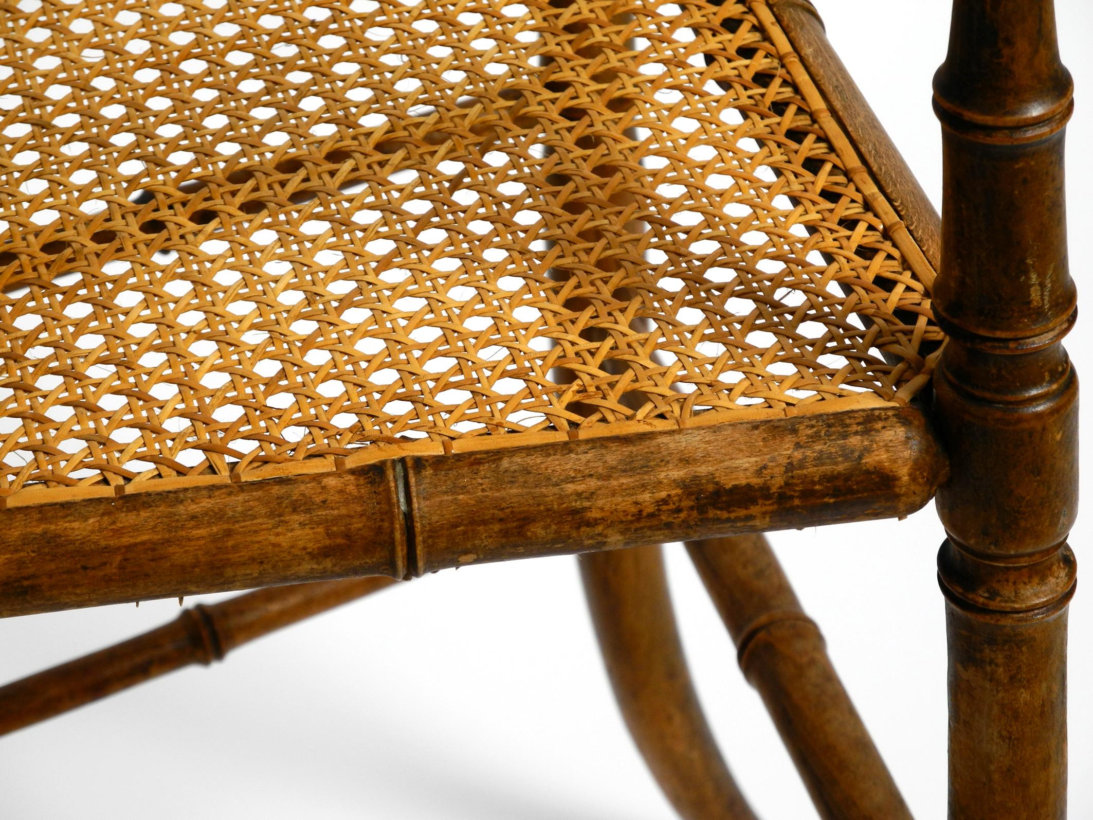 French Highchair for a Child from the 30s Made of Bentwood with Viennese Wicker  For Sale 4