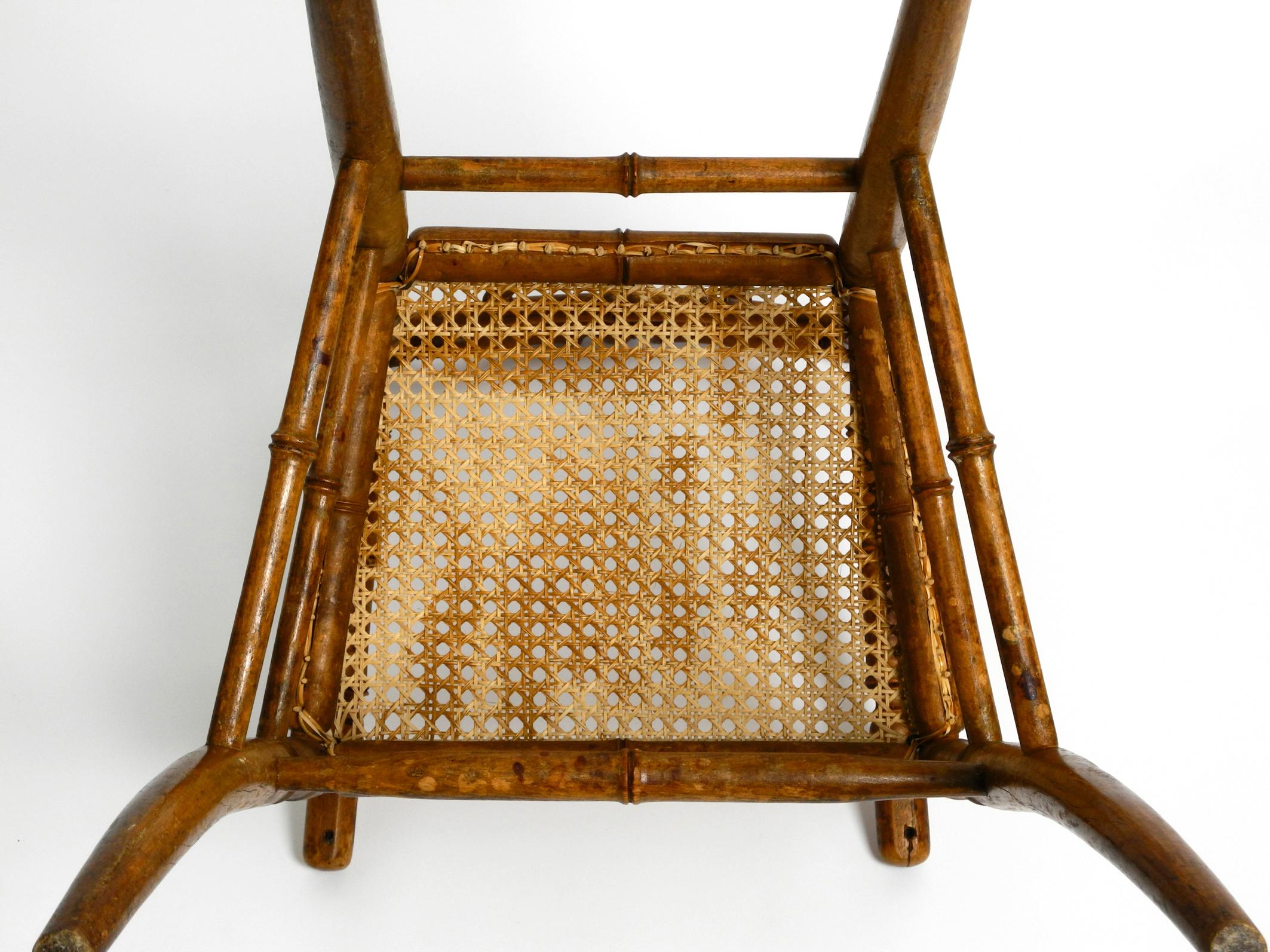 French Highchair for a Child from the 30s Made of Bentwood with Viennese Wicker  For Sale 5
