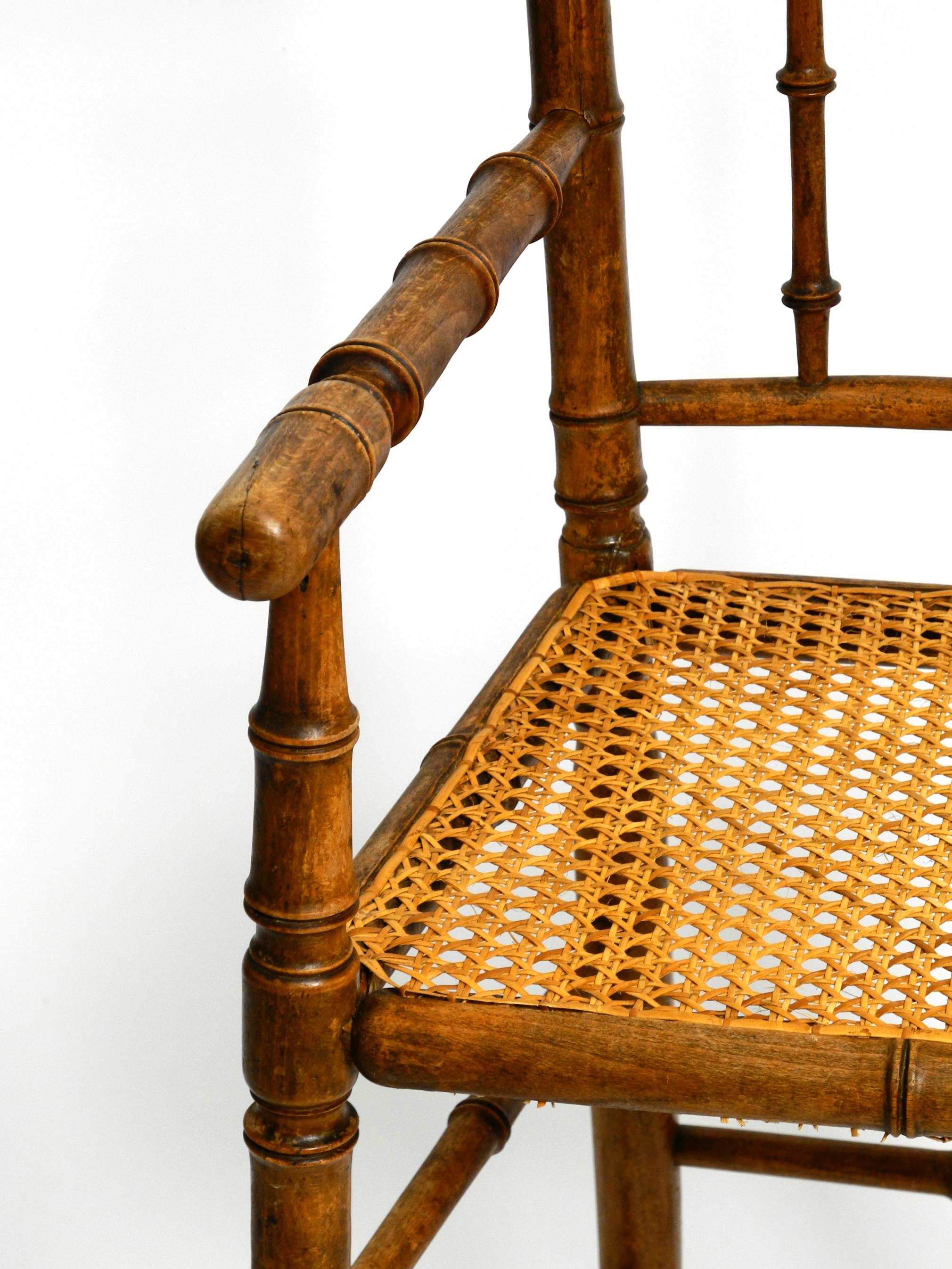 French Highchair for a Child from the 30s Made of Bentwood with Viennese Wicker  For Sale 7