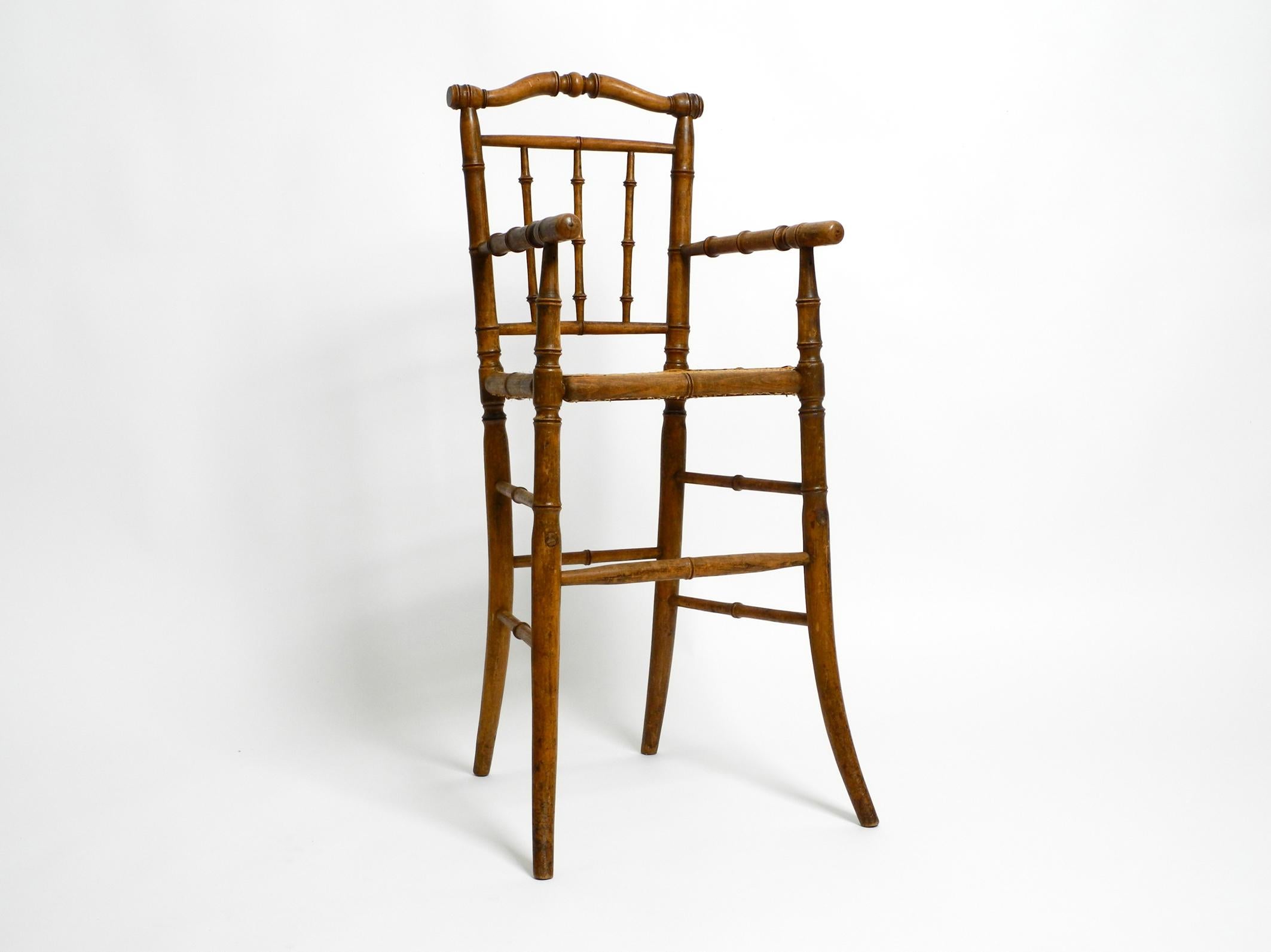 Mid-Century Modern French Highchair for a Child from the 30s Made of Bentwood with Viennese Wicker  For Sale