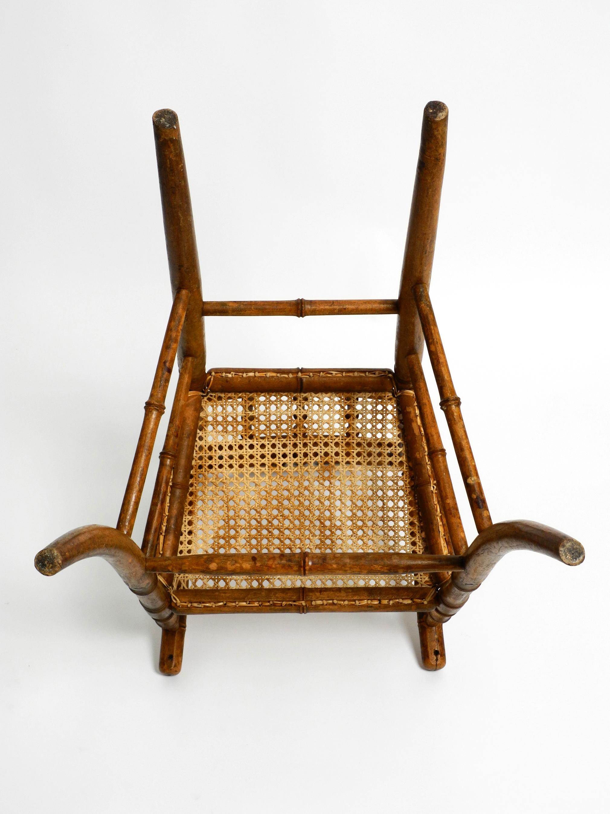 French Highchair for a Child from the 30s Made of Bentwood with Viennese Wicker  For Sale 3
