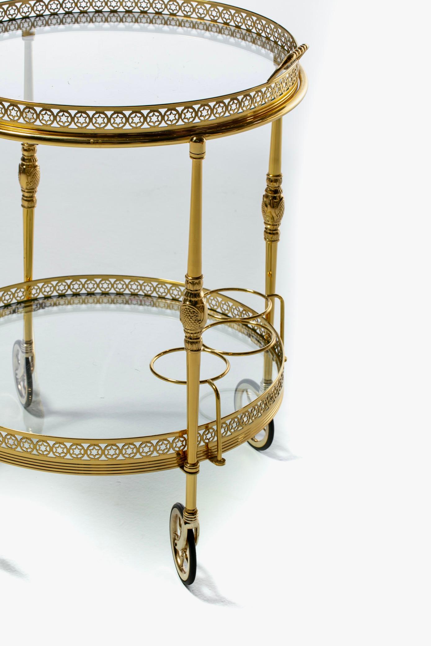 French Hollywood Regency Brass Bar Cart with Star Motif c. 1960s  For Sale 6