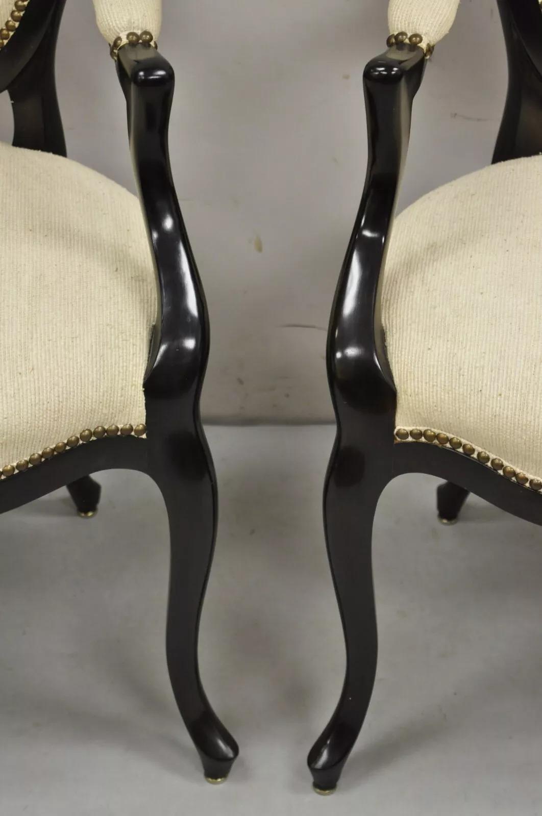 XX secolo Poltrone francesi Hollywood Regency stile Luigi XV in mogano con schienale ovale - una coppia in vendita