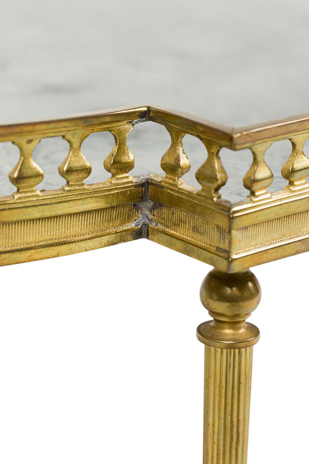 XX secolo Tavolino da caffè in vetro fumé in stile Hollywood Regency francese in vendita