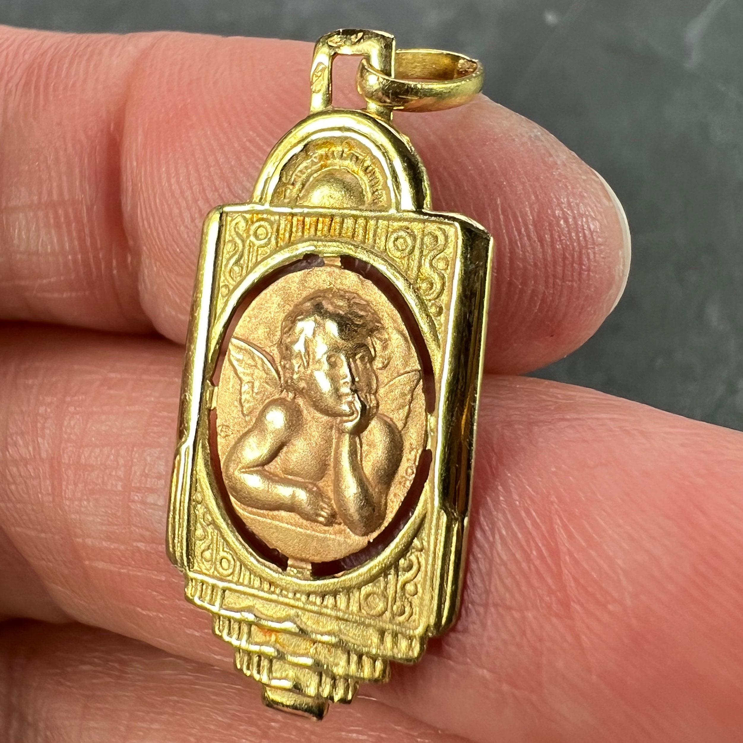 Pendentif en or rose jaune 18K avec chérubin de Raphael en vente 3