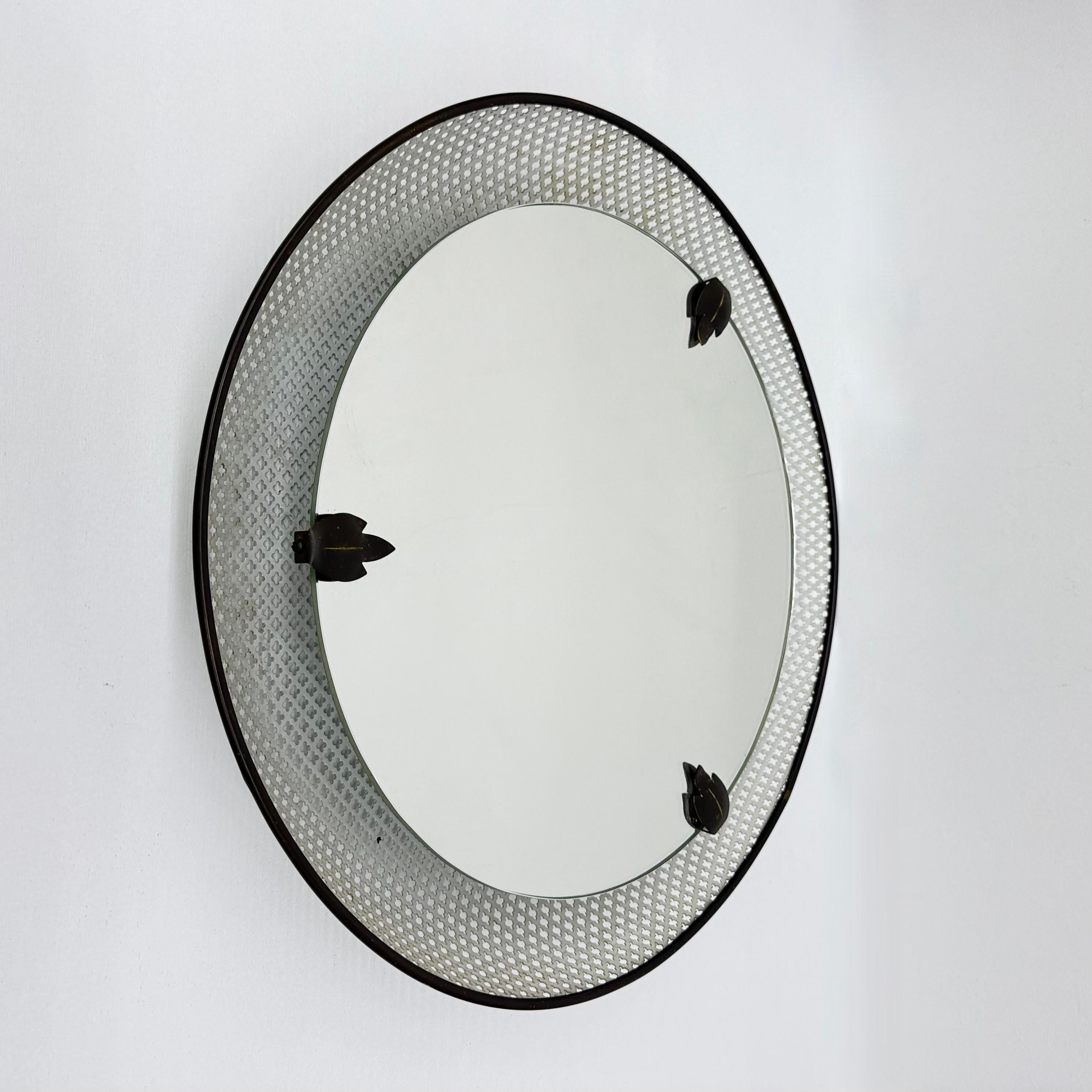 Miroir éclairé par Mathieu Mategot , années 1950 en vente 5