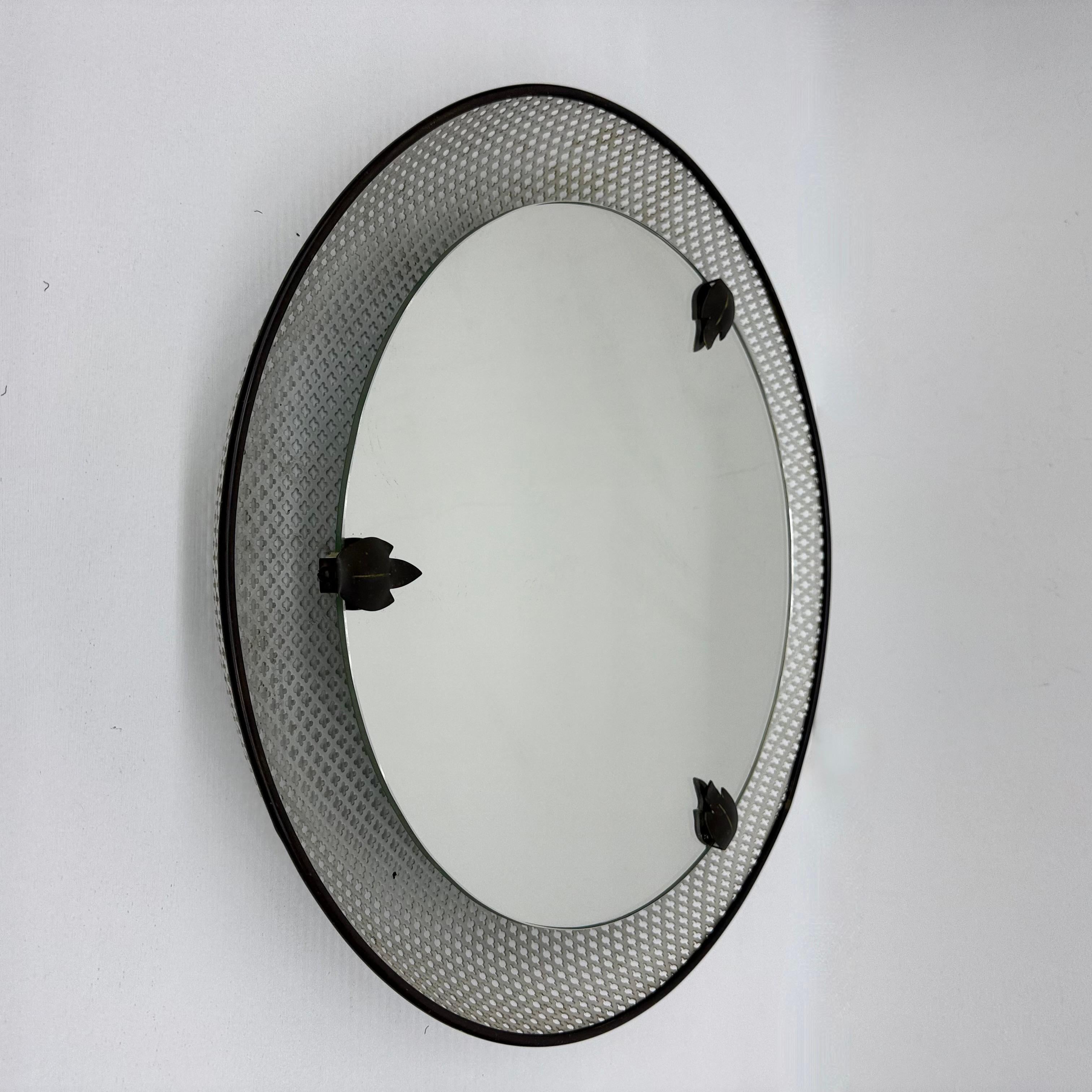 Miroir éclairé par Mathieu Mategot , années 1950 en vente 2