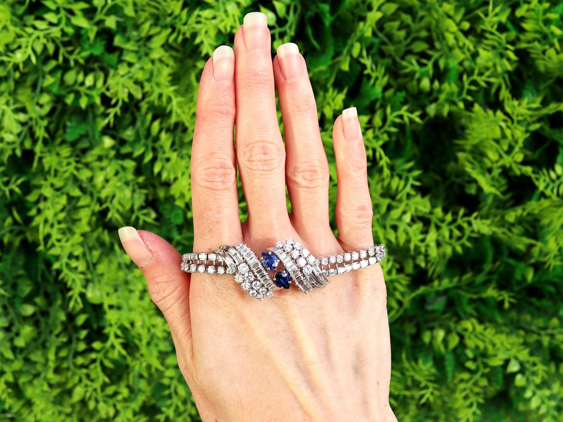 A stunning, fine and impressive vintage 1.60 carat Ceylon sapphire and 15.25 carat diamond, platinum bracelet; part of our collection of luxury sapphire jewelry.

This stunning, fine and impressive antique bracelet has been crafted in platinum.

The