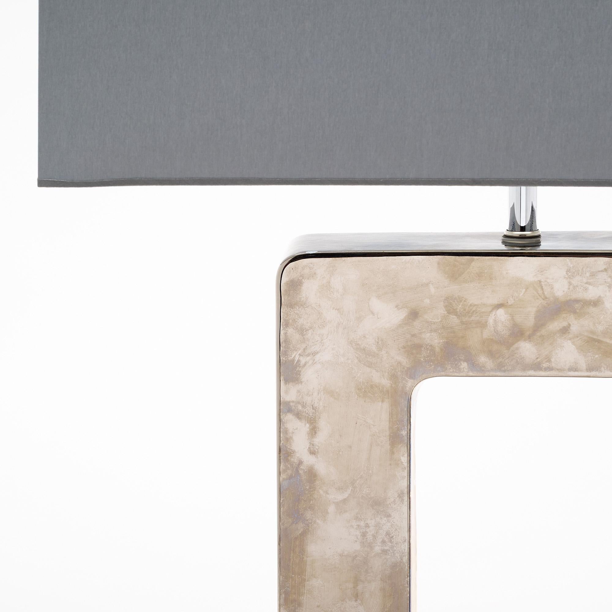 Lampes françaises importantes en céramique Bon état - En vente à Austin, TX